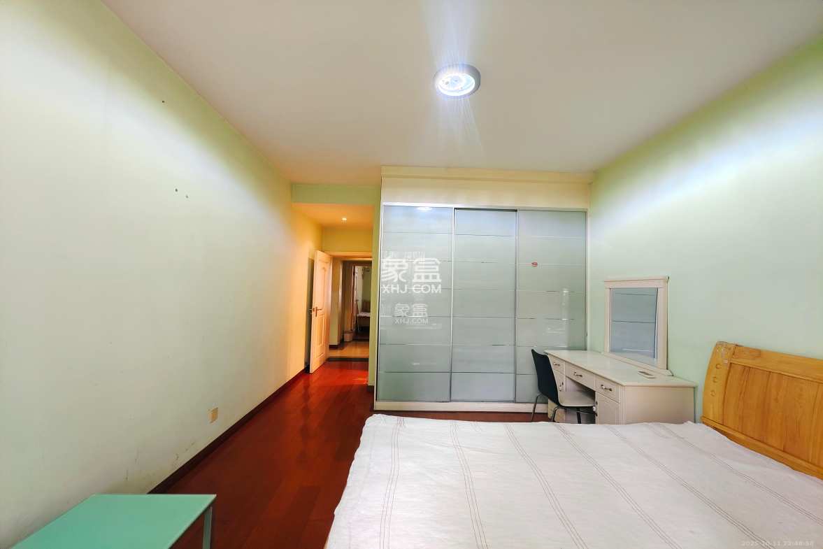 枫林绿洲  4室2厅2卫    2600.0元/月 枫林绿洲  4室2厅2卫    2600.0元/月室内图