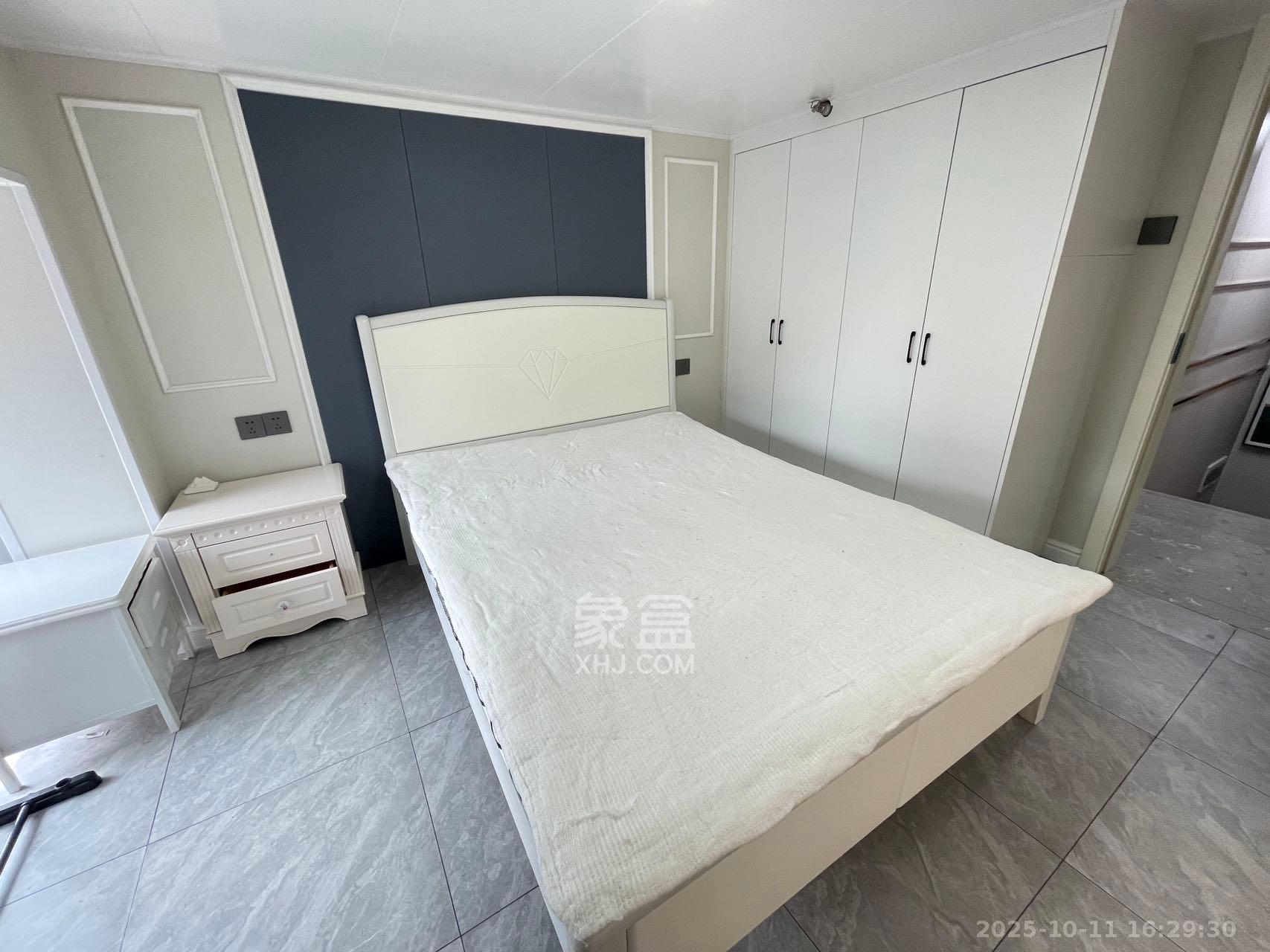 明昇壹城（明昇时代广场）三期  3室1厅2卫    2300.0元/月室内图