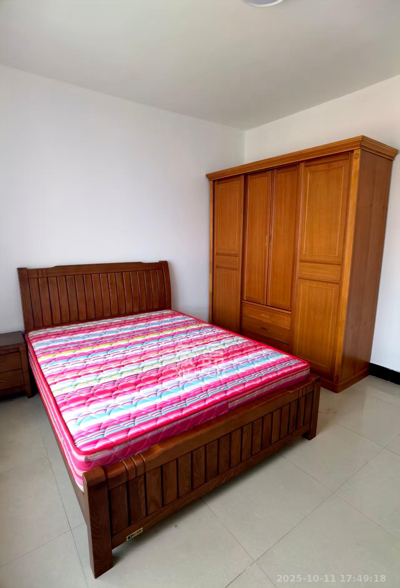 活力康城  3室2厅2卫    3400.0元/月室内图