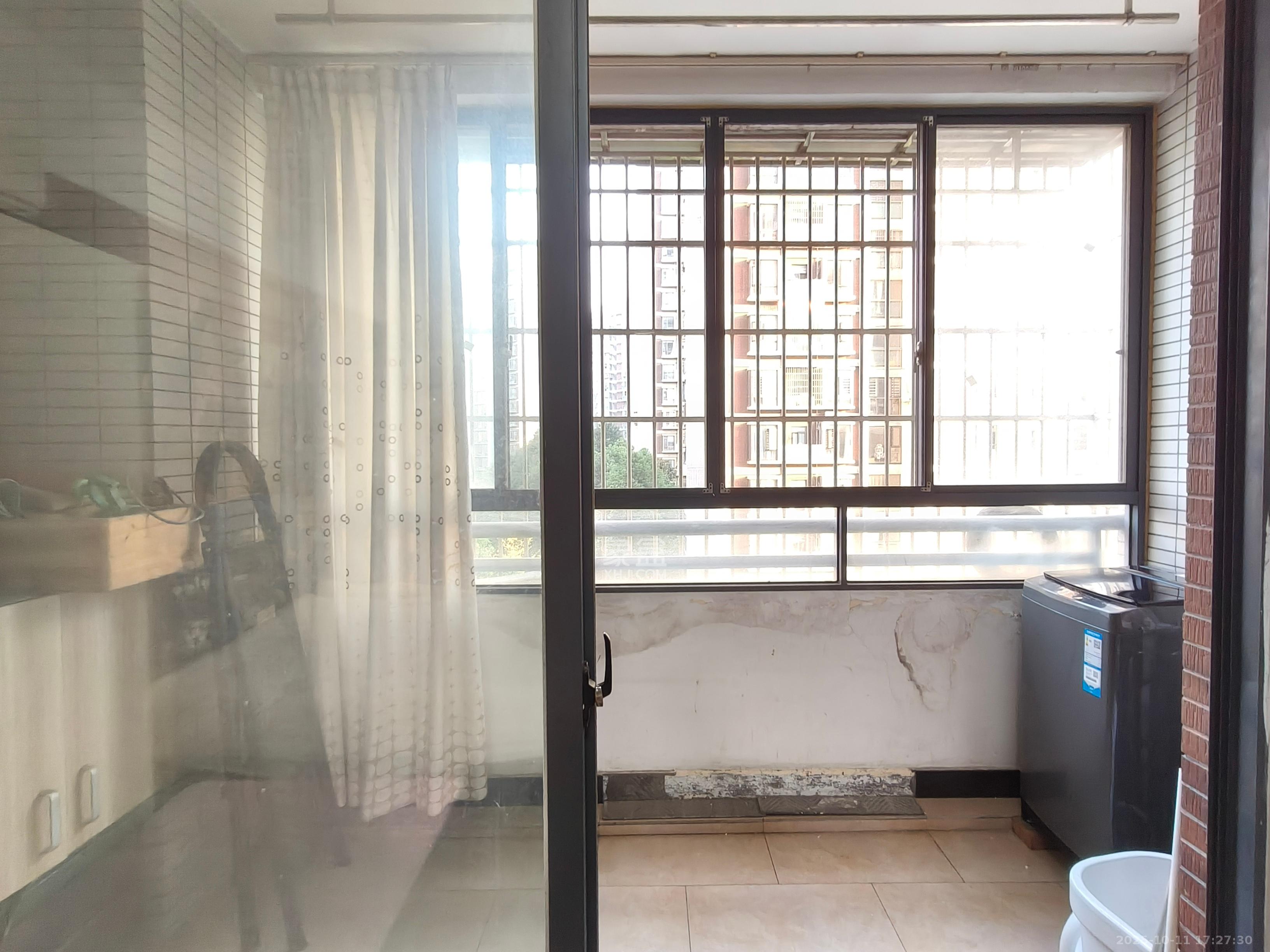 星城映象  1室1厅1卫    1200.0元/月室内图