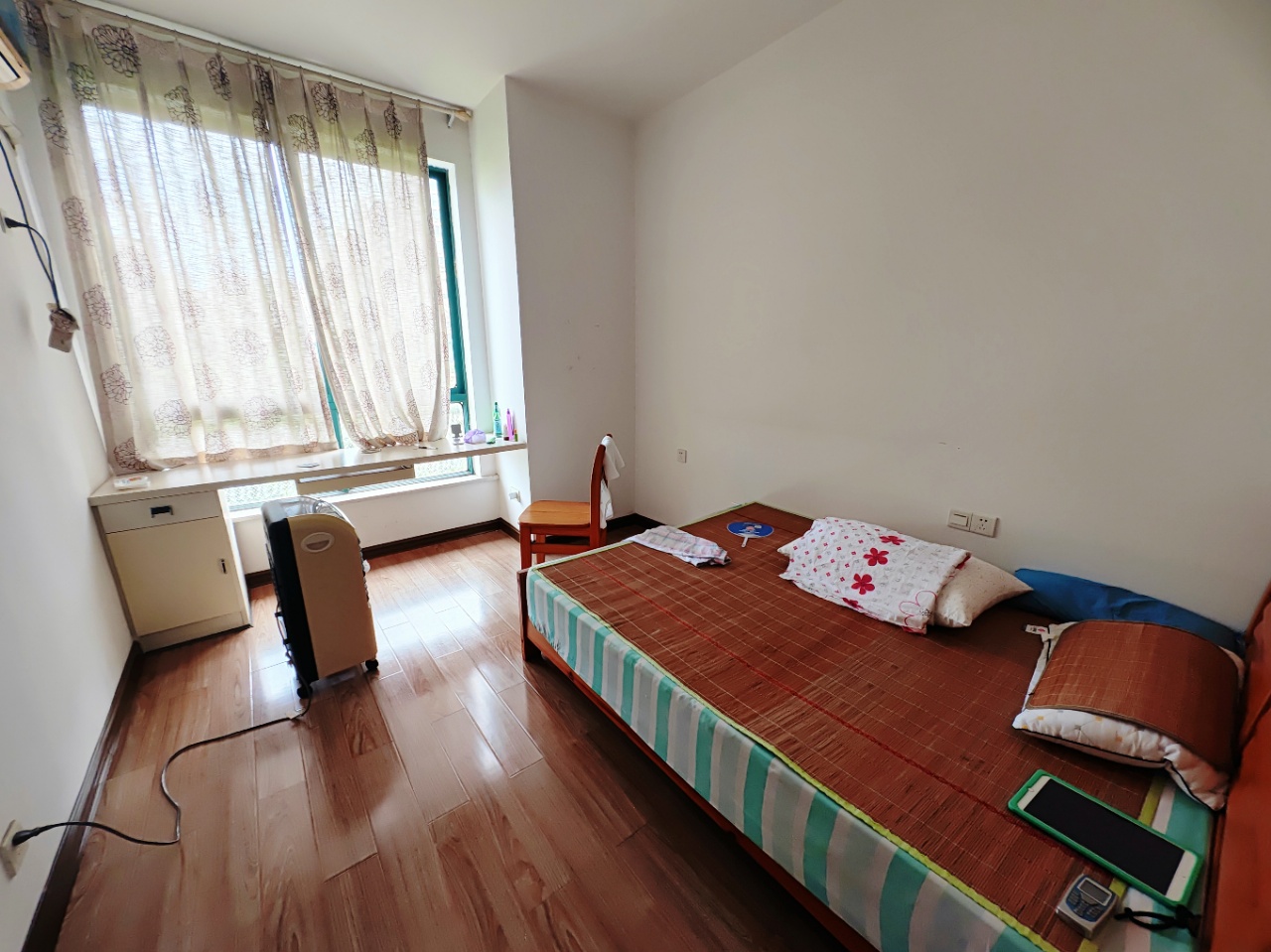 尚格名城花好悦园1.2期 4室2厅1卫 39.8万 尚格名城花好悦园1.2期 4室2厅1卫 39.8万室内图