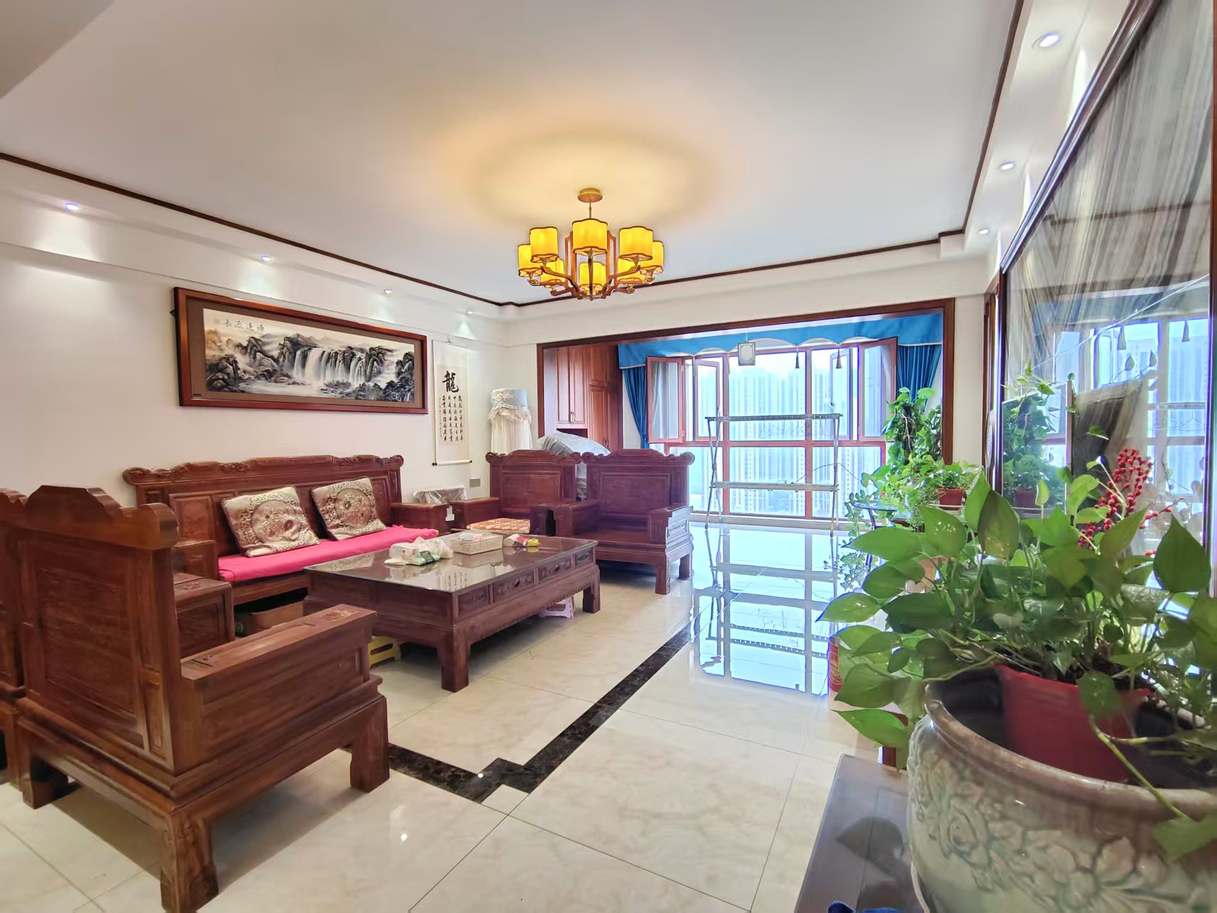 湘银星城  4室2厅2卫    150.0万室内图