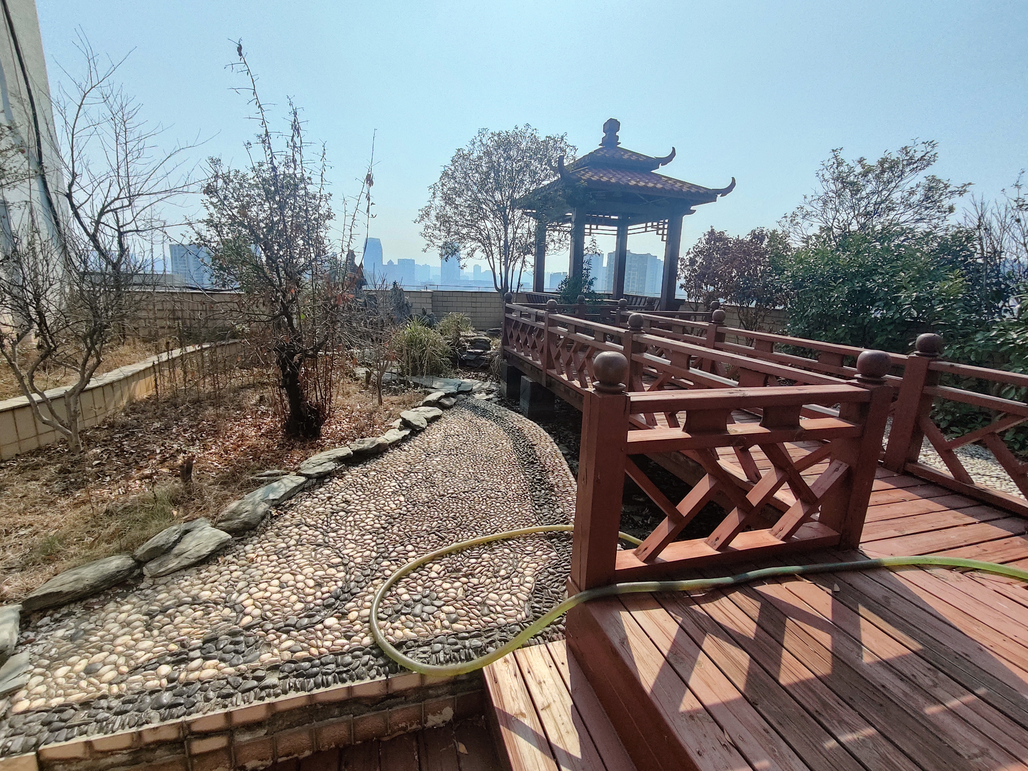 城市风景  6室3厅3卫    153.0万室内图