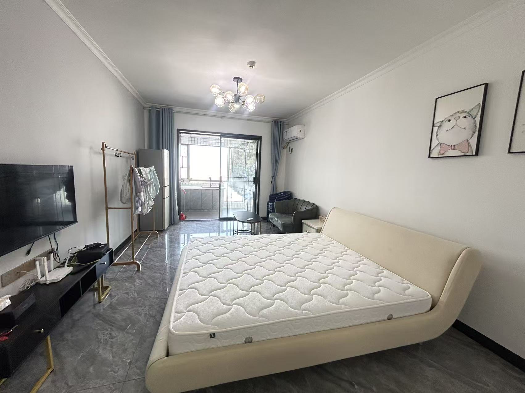 山水洲城华晨第一城 1室0厅0卫 26.8万 山水洲城华晨第一城 1室0厅0卫 26.8万室内图