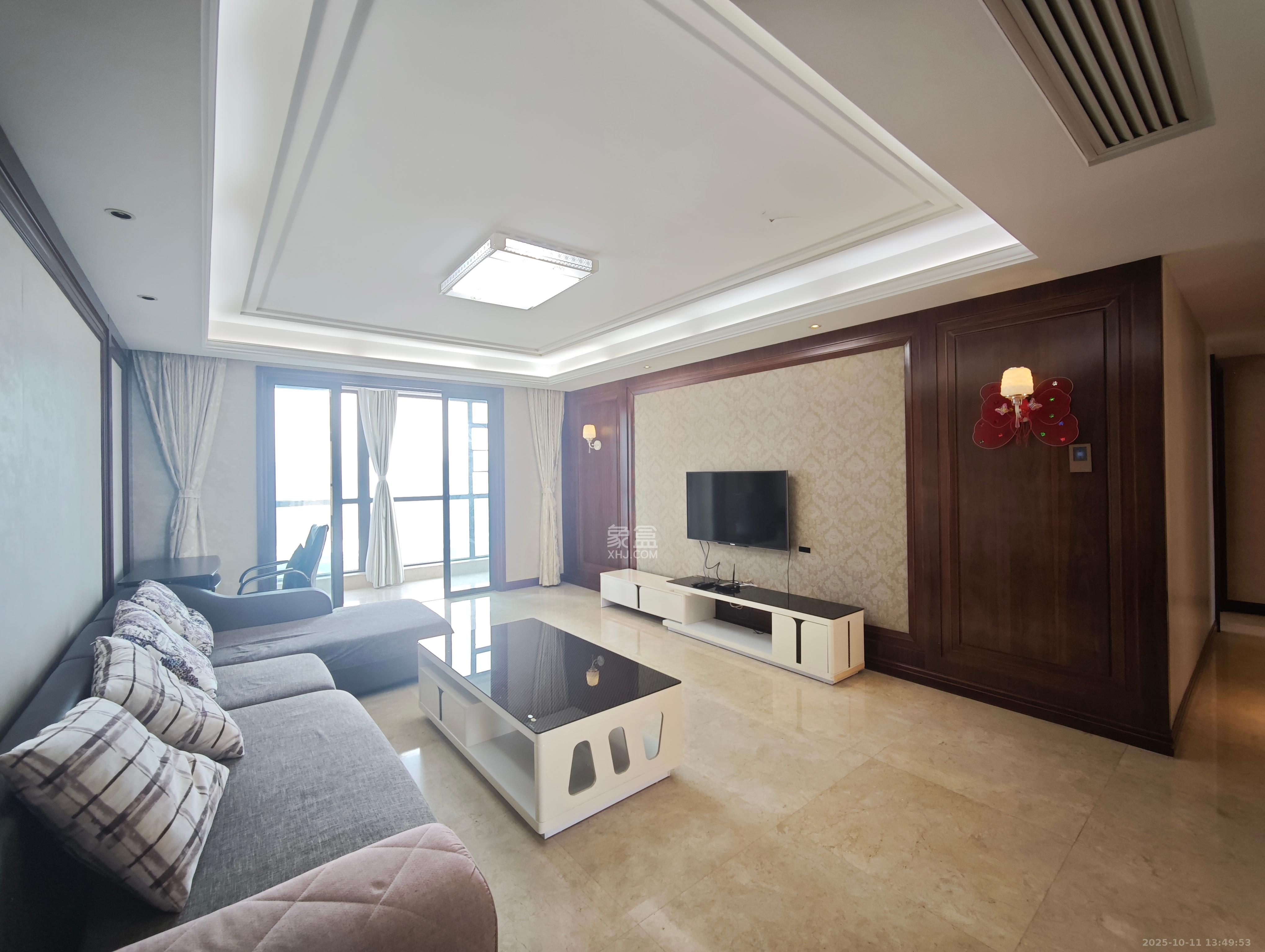 运达中央广场一、二期  3室2厅2卫    8000.0元/月室内图