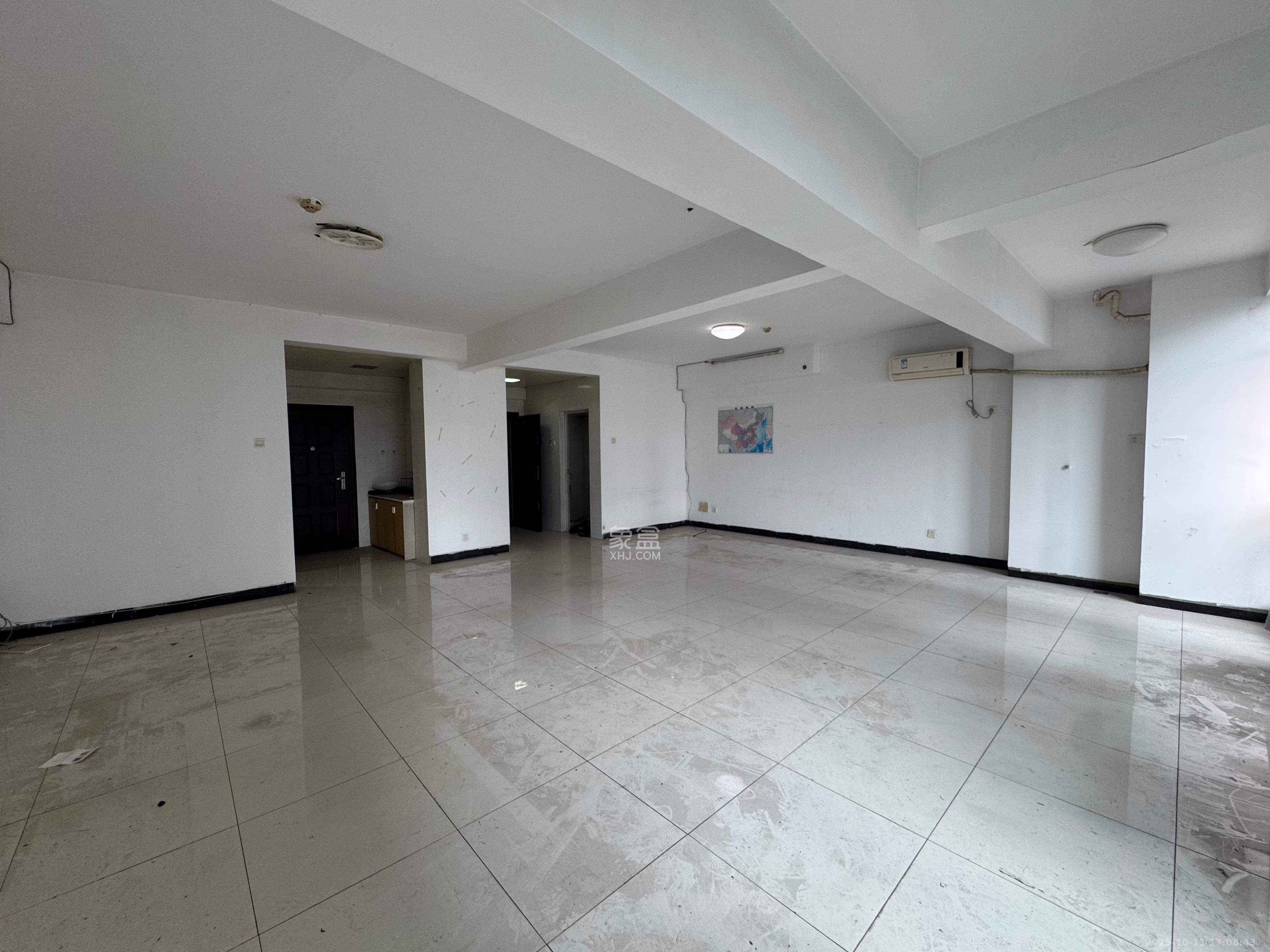 长城华都  1室1厅1卫    2500.0元/月室内图