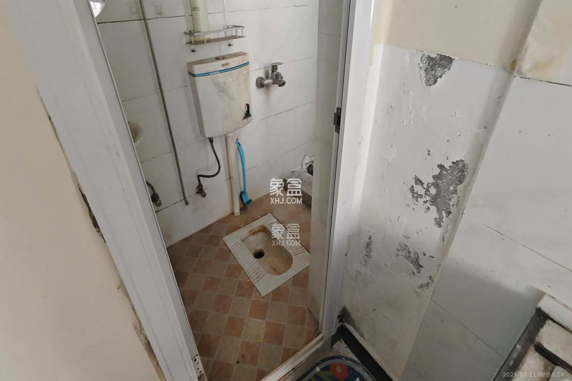 麓阳和景雅苑  3室2厅1卫    2500.0元/月 麓阳和景雅苑  3室2厅1卫    2500.0元/月室内图