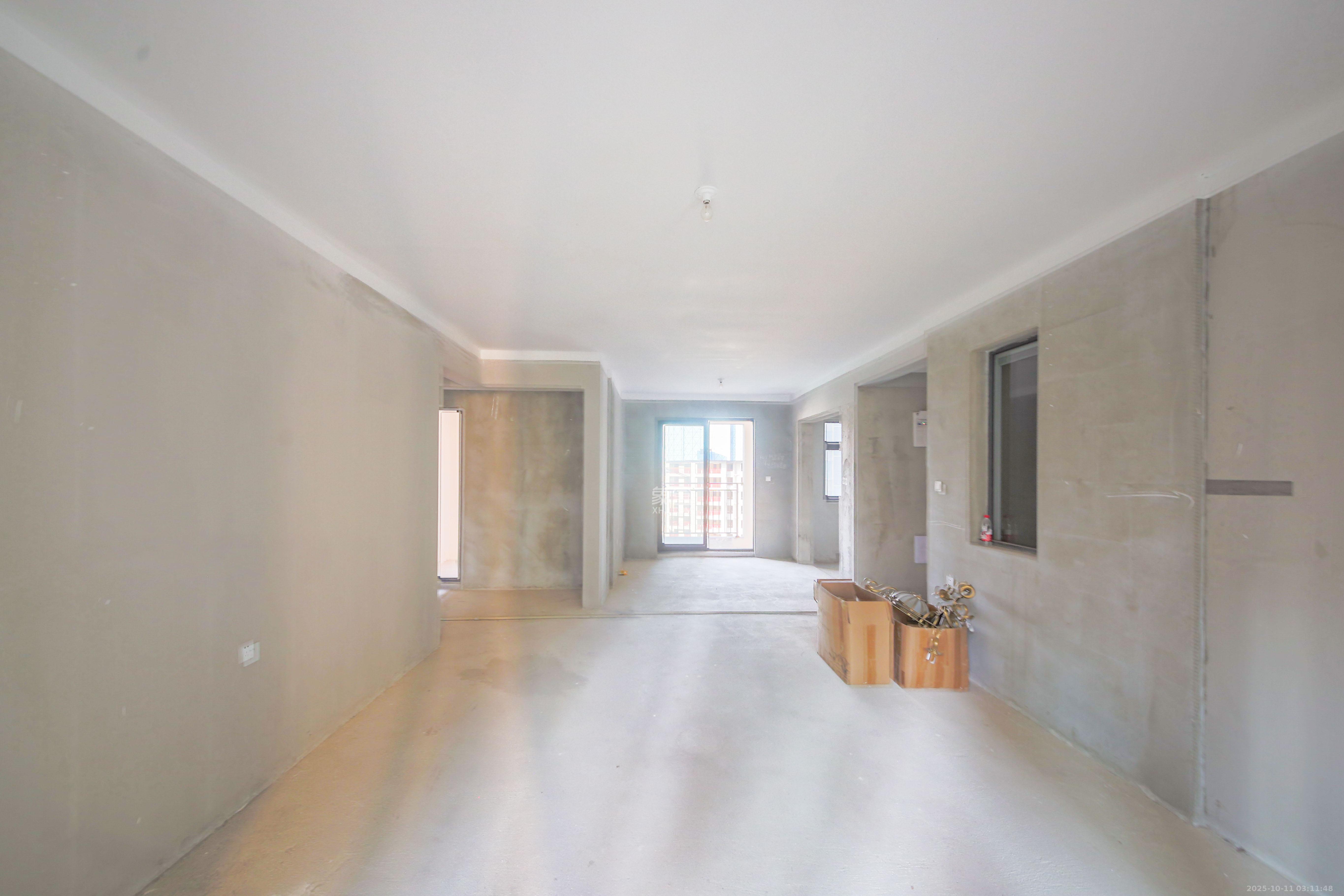 中建钰和城  4室2厅2卫    188.0万 中建钰和城  4室2厅2卫    188.0万客厅