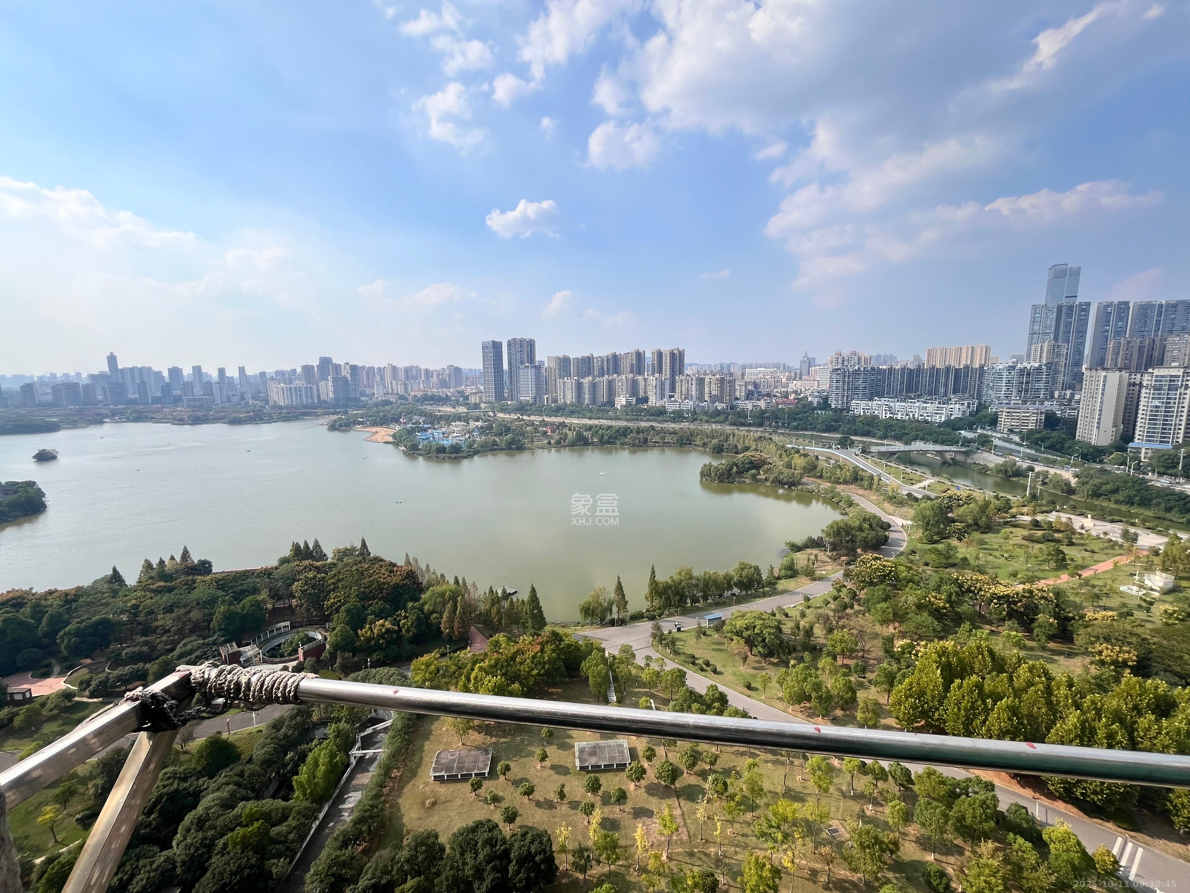 湖韵佳苑  2室1厅1卫    1600.0元/月室内图