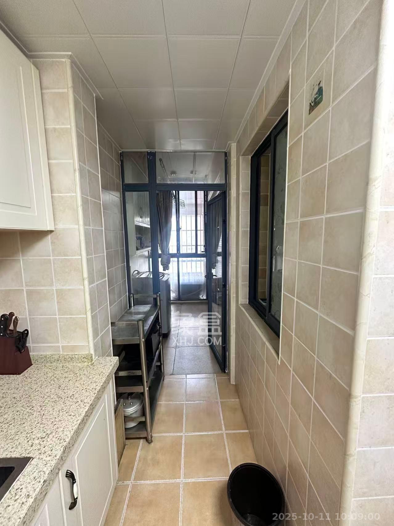 亚商国际  2室1厅1卫    2000.0元/月室内图