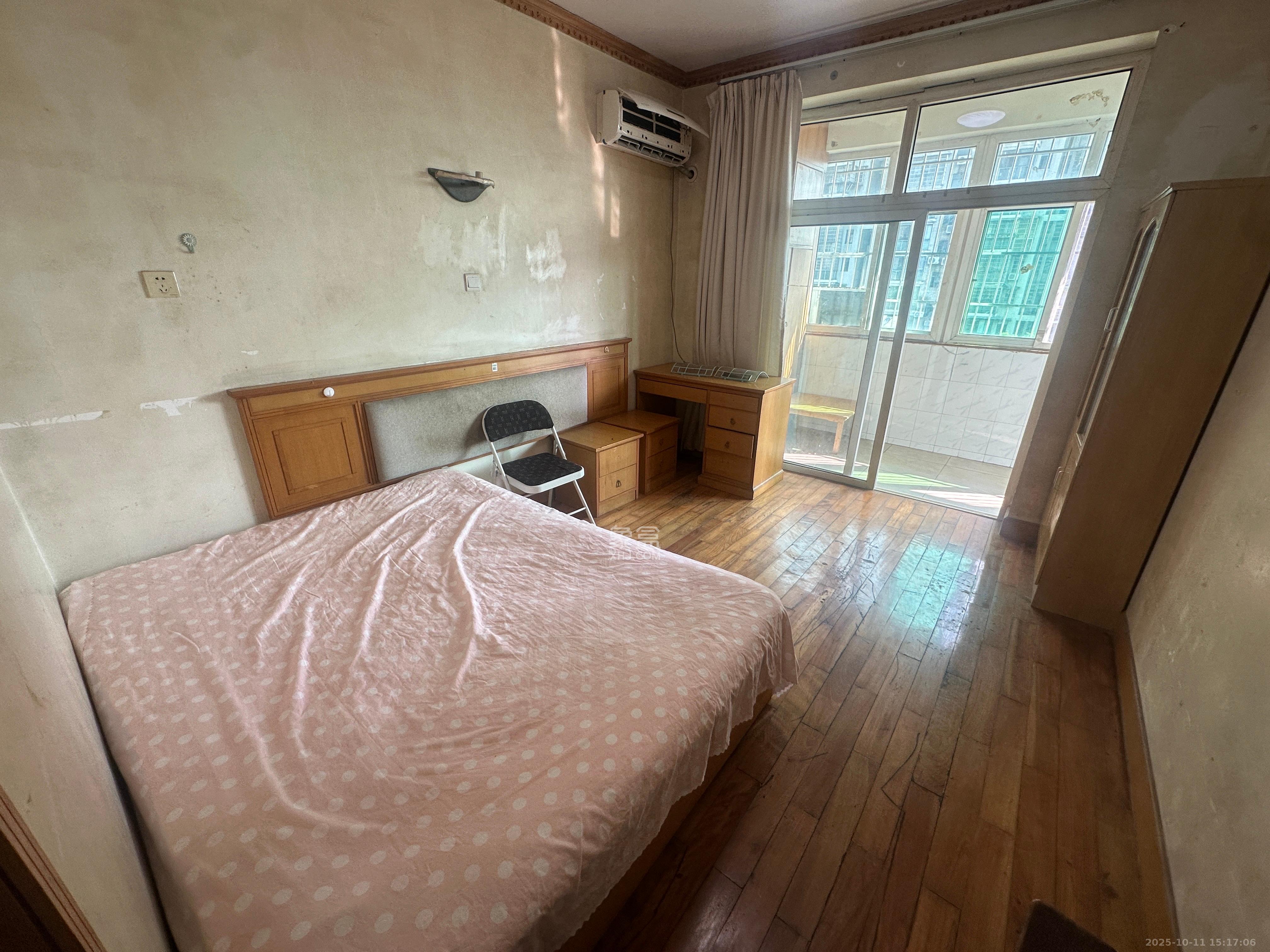 南湖路水工机械厂宿舍  2室2厅1卫    1200.0元/月室内图