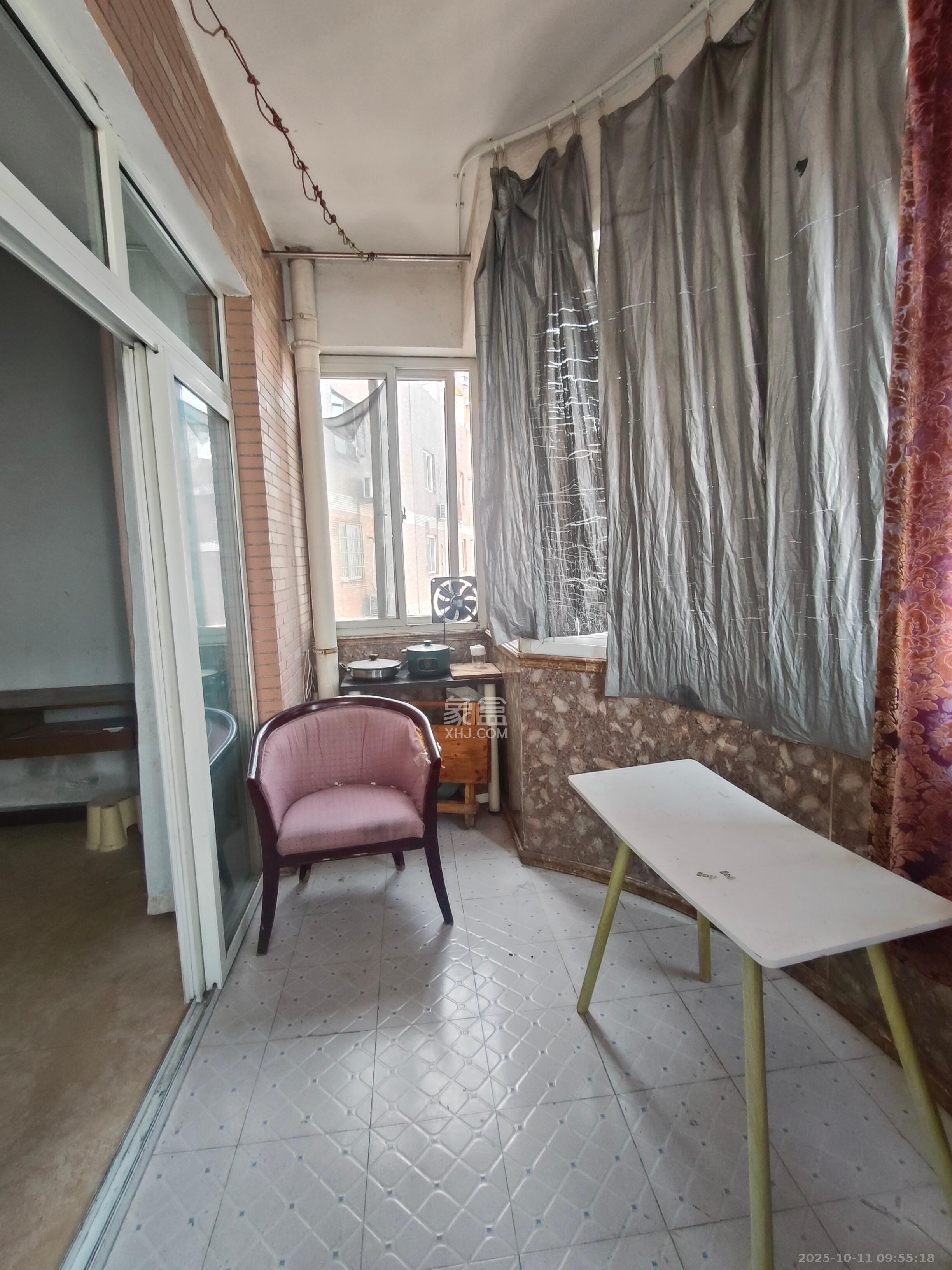 星城国际  1室1厅1卫    700.0元/月室内图