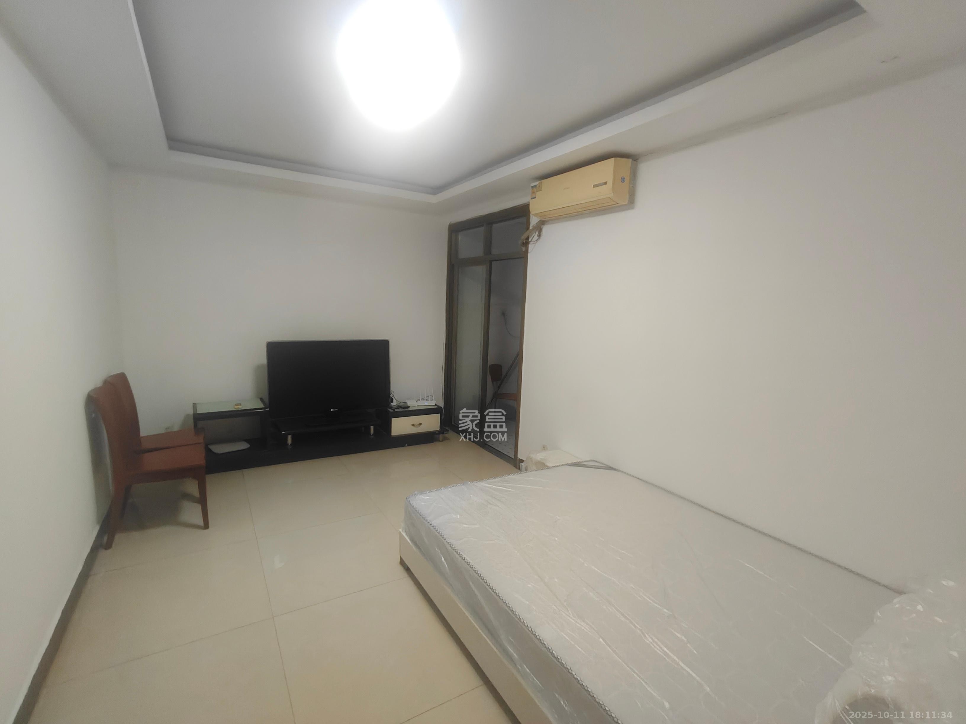 星城名典  6室2厅3卫    4000.0元/月室内图