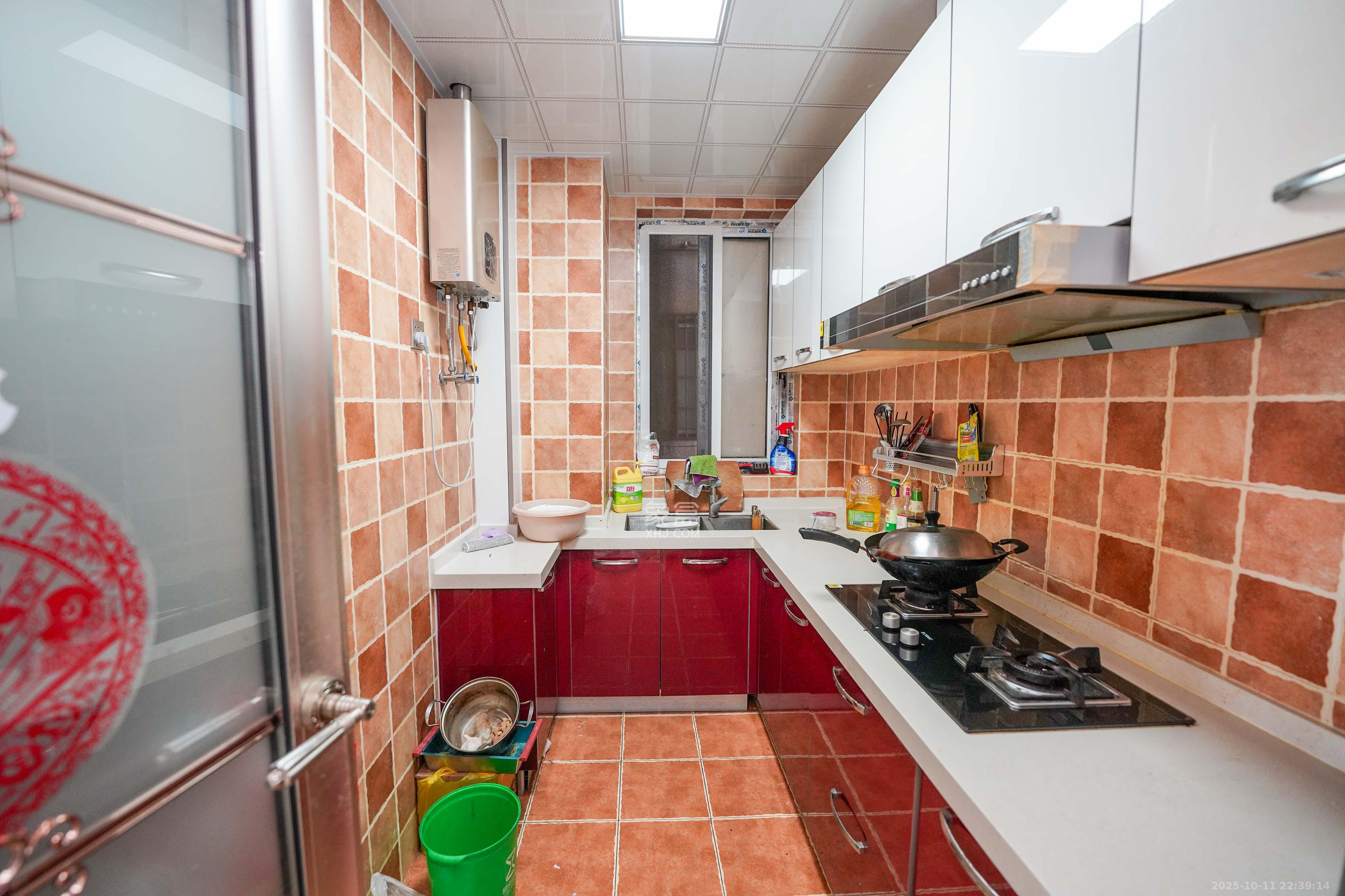 绿地新都会 2室2厅1卫 52.8万 绿地新都会 2室2厅1卫 52.8万其他