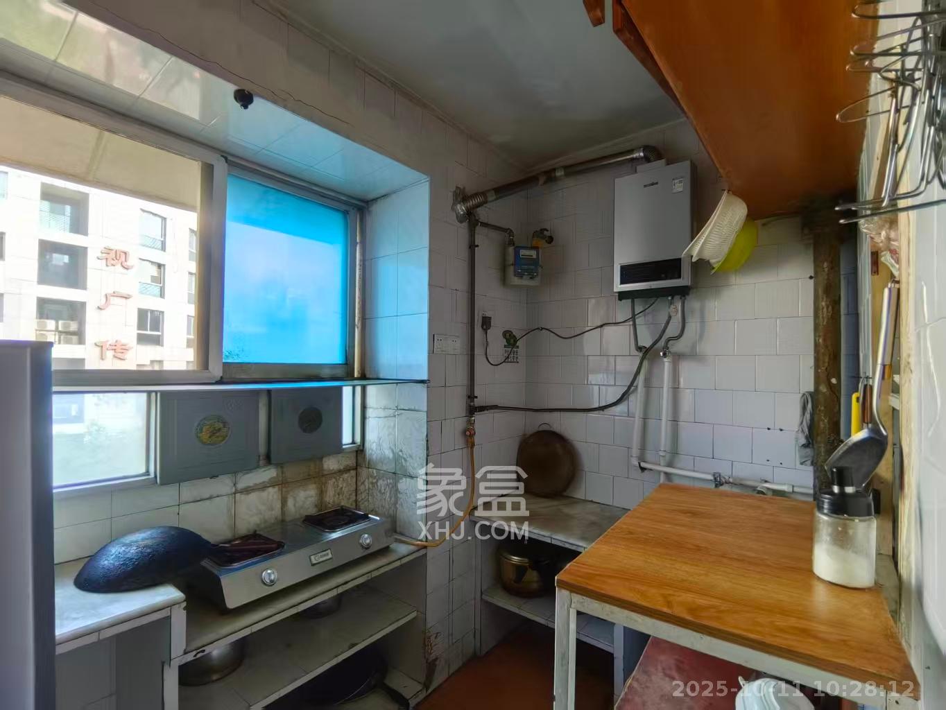 荷花园市直教师村（长沙市教育局直属教师二村）  3室2厅1卫    1850.0元/月室内图