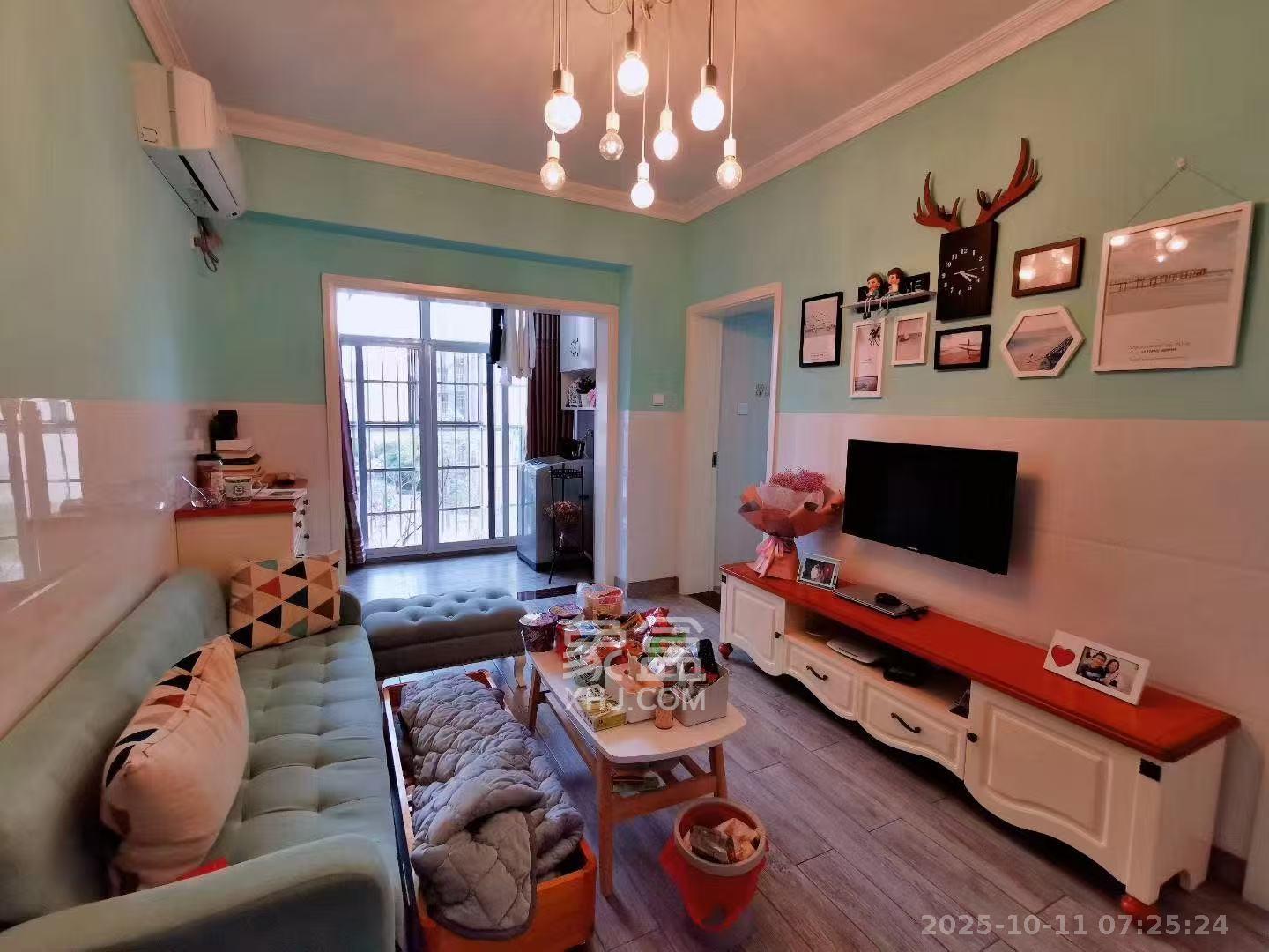 洋湖和园(福联嘉苑)  2室1厅1卫    1800.0元/月 洋湖和园(福联嘉苑)  2室1厅1卫    1800.0元/月室内图