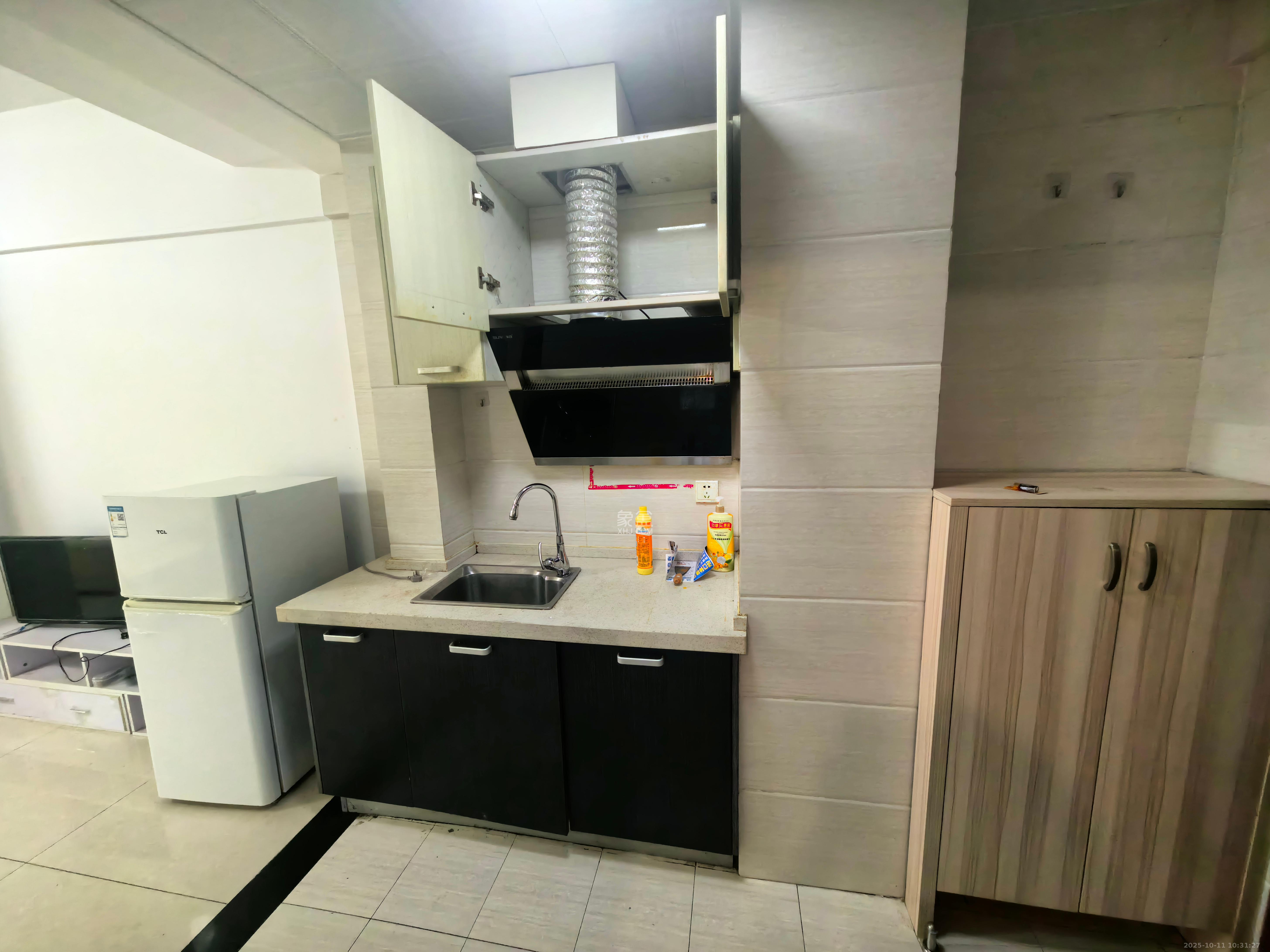 钰龙天下二期（钰龙佳园）  1室0厅1卫    1400.0元/月室内图