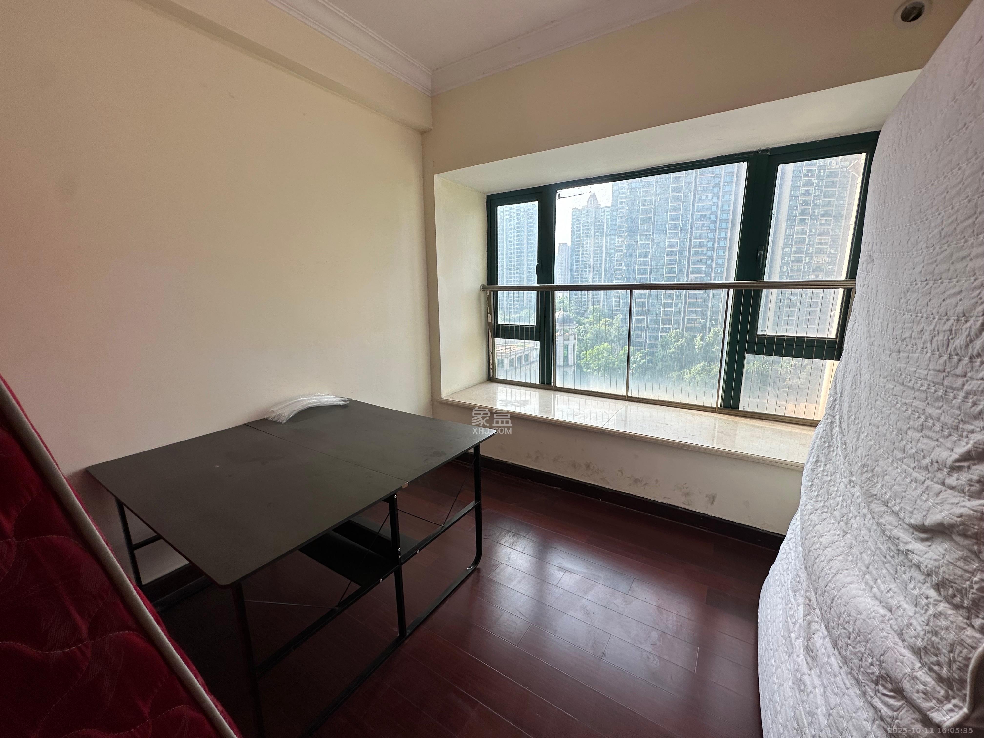 恒大雅苑  3室2厅1卫    2600.0元/月室内图