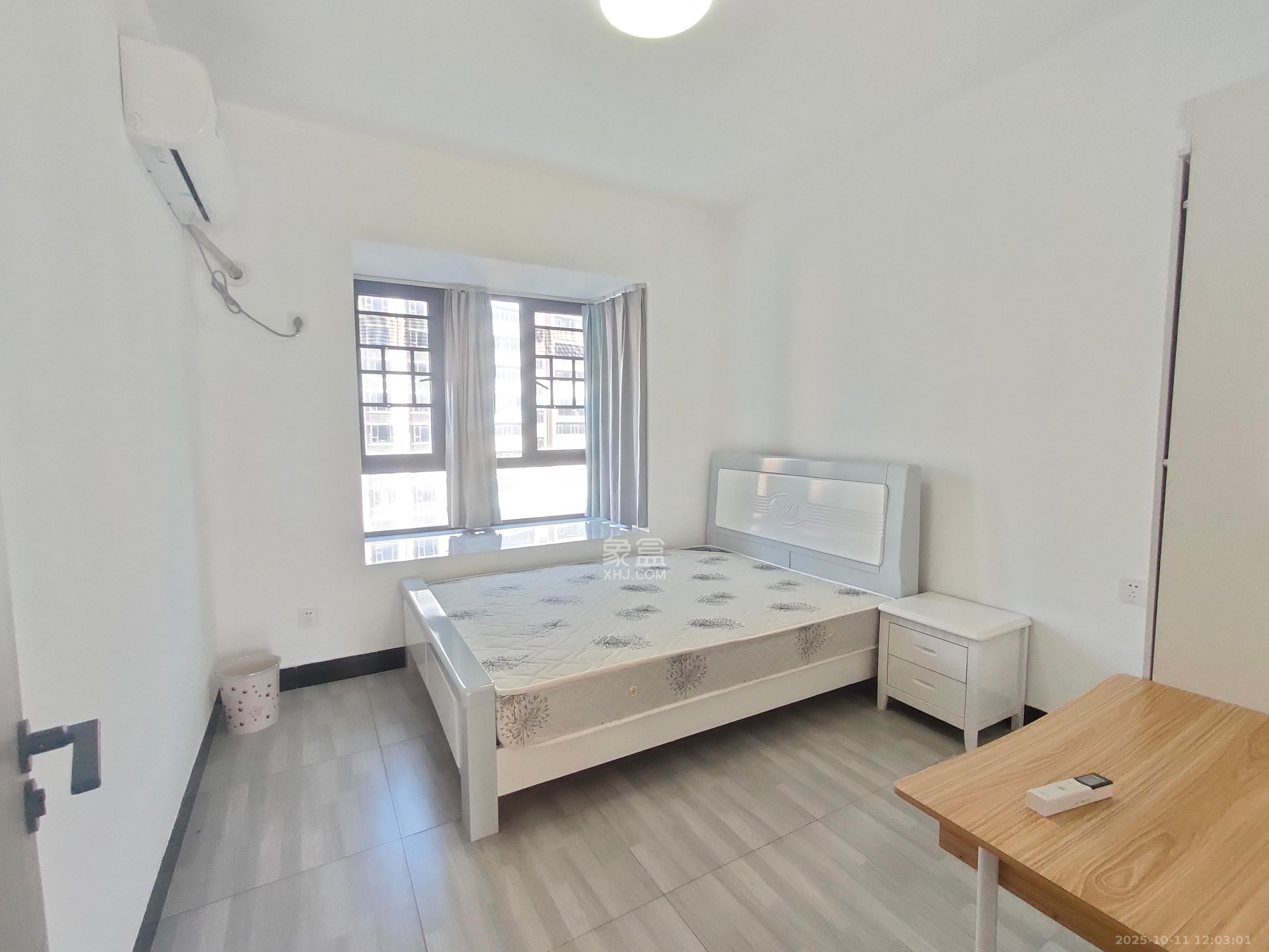 金湘苑(星澜之悦)  4室2厅2卫    2100.0元/月 金湘苑(星澜之悦)  4室2厅2卫    2100.0元/月室内图