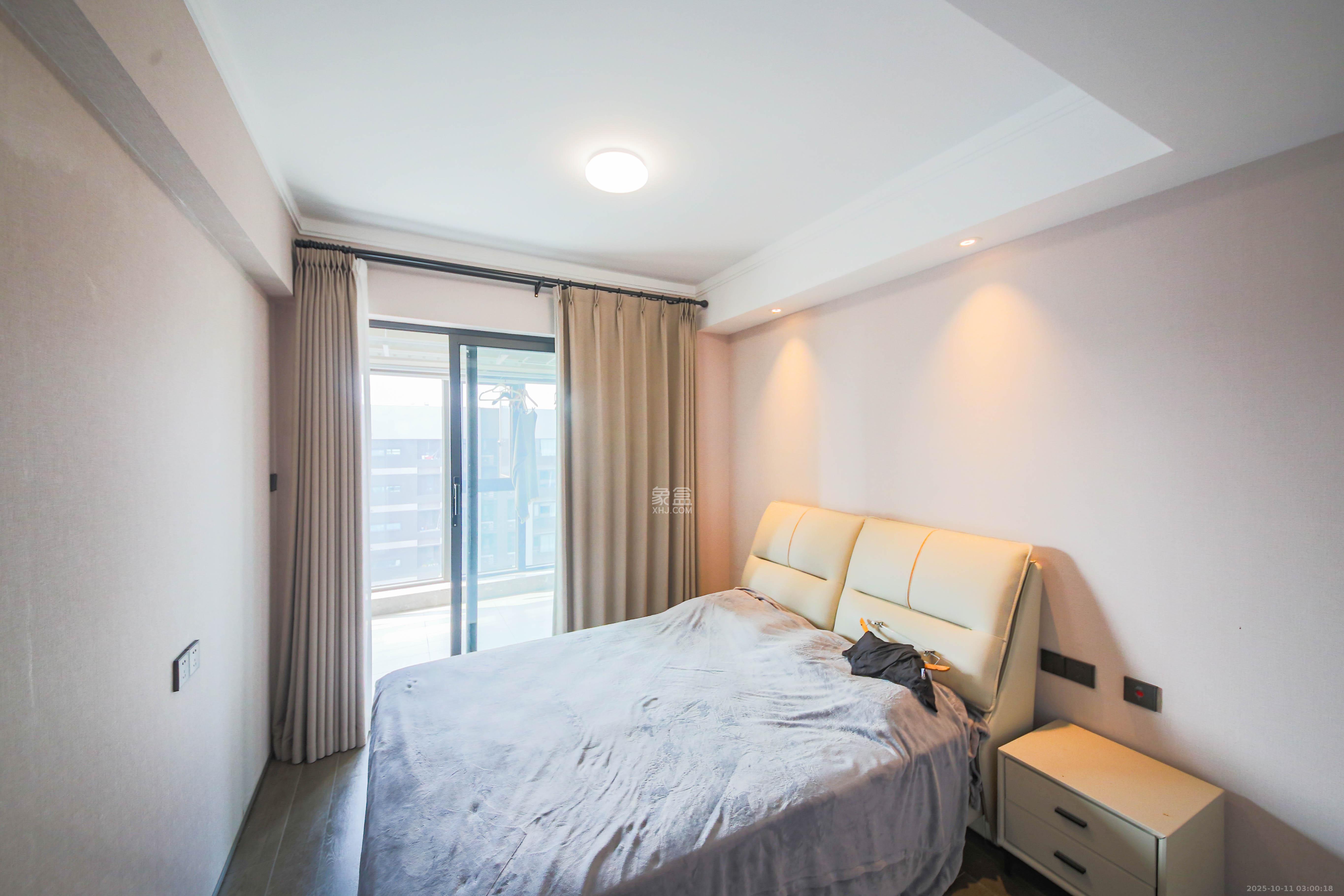 印湘江二(印江雅居) 3室2厅2卫 165.0万 印湘江二(印江雅居) 3室2厅2卫 165.0万卧室