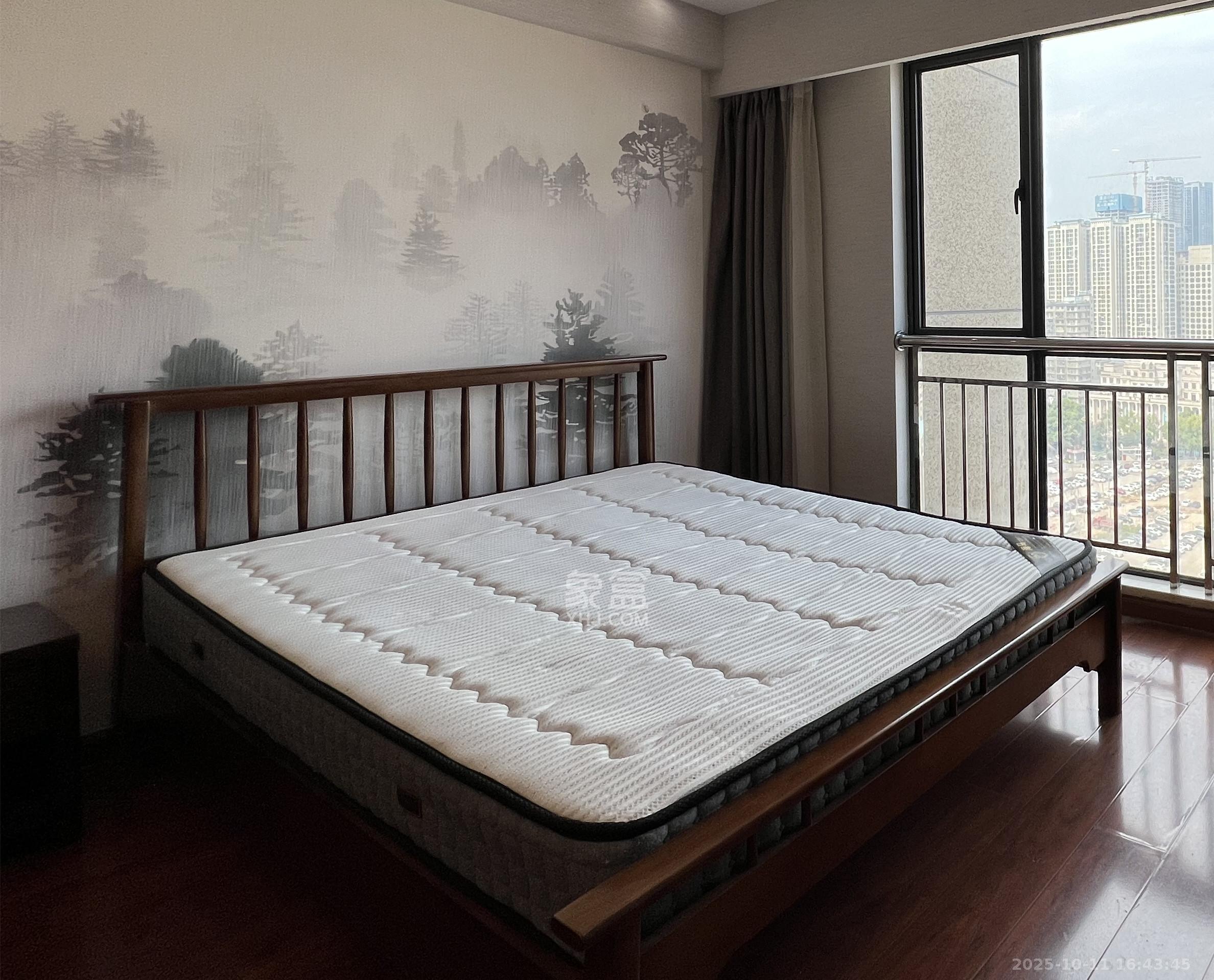 五一钻界  1室1厅1卫    2200.0元/月室内图