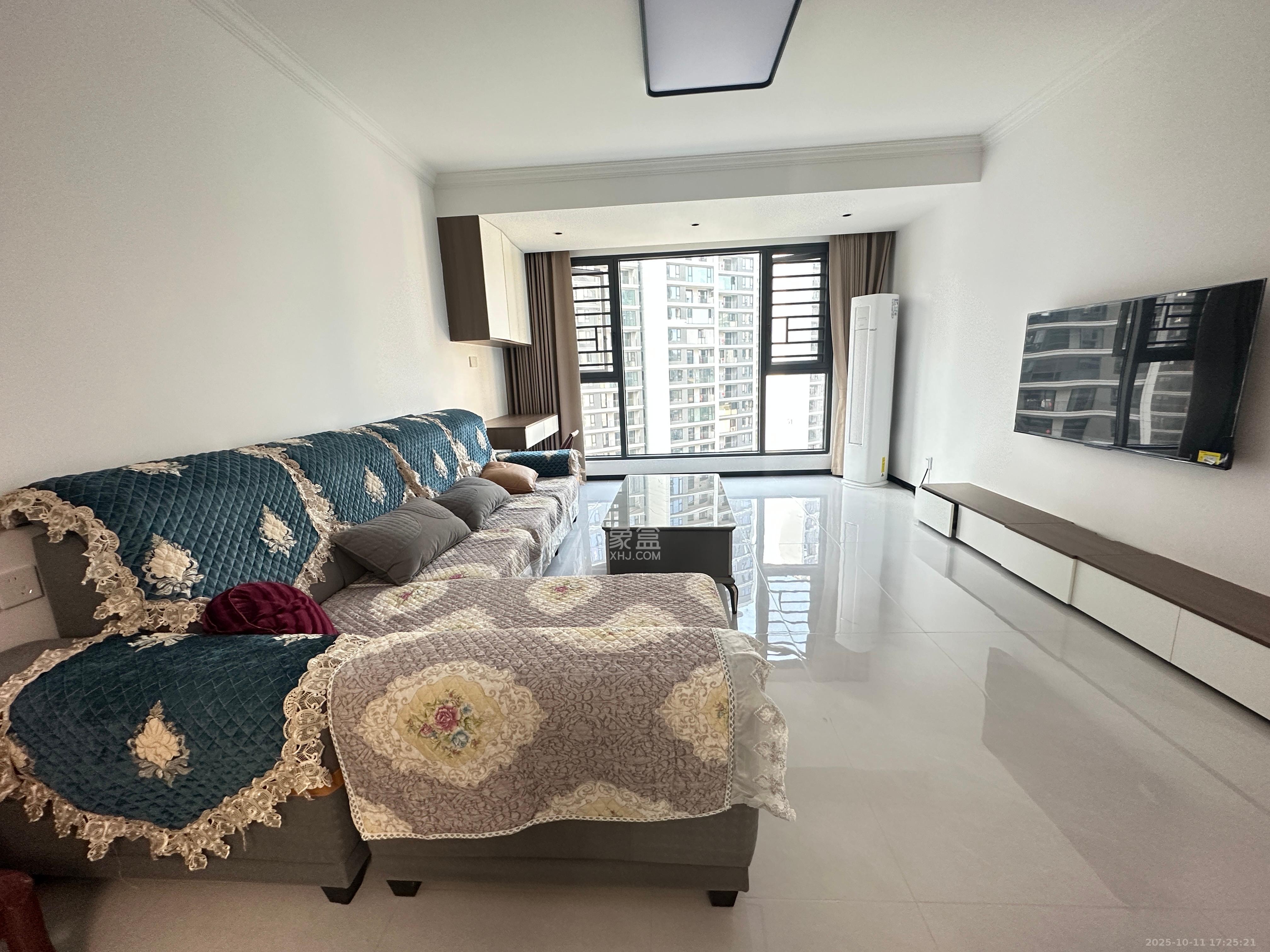 谷山景苑  3室2厅2卫    2400.0元/月 谷山景苑  3室2厅2卫    2400.0元/月