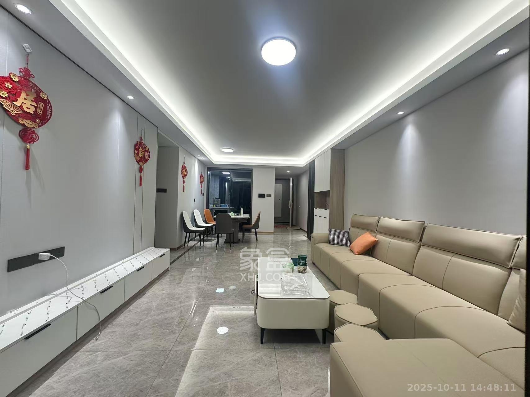 旭辉国悦府  4室2厅2卫    4200.0元/月室内图