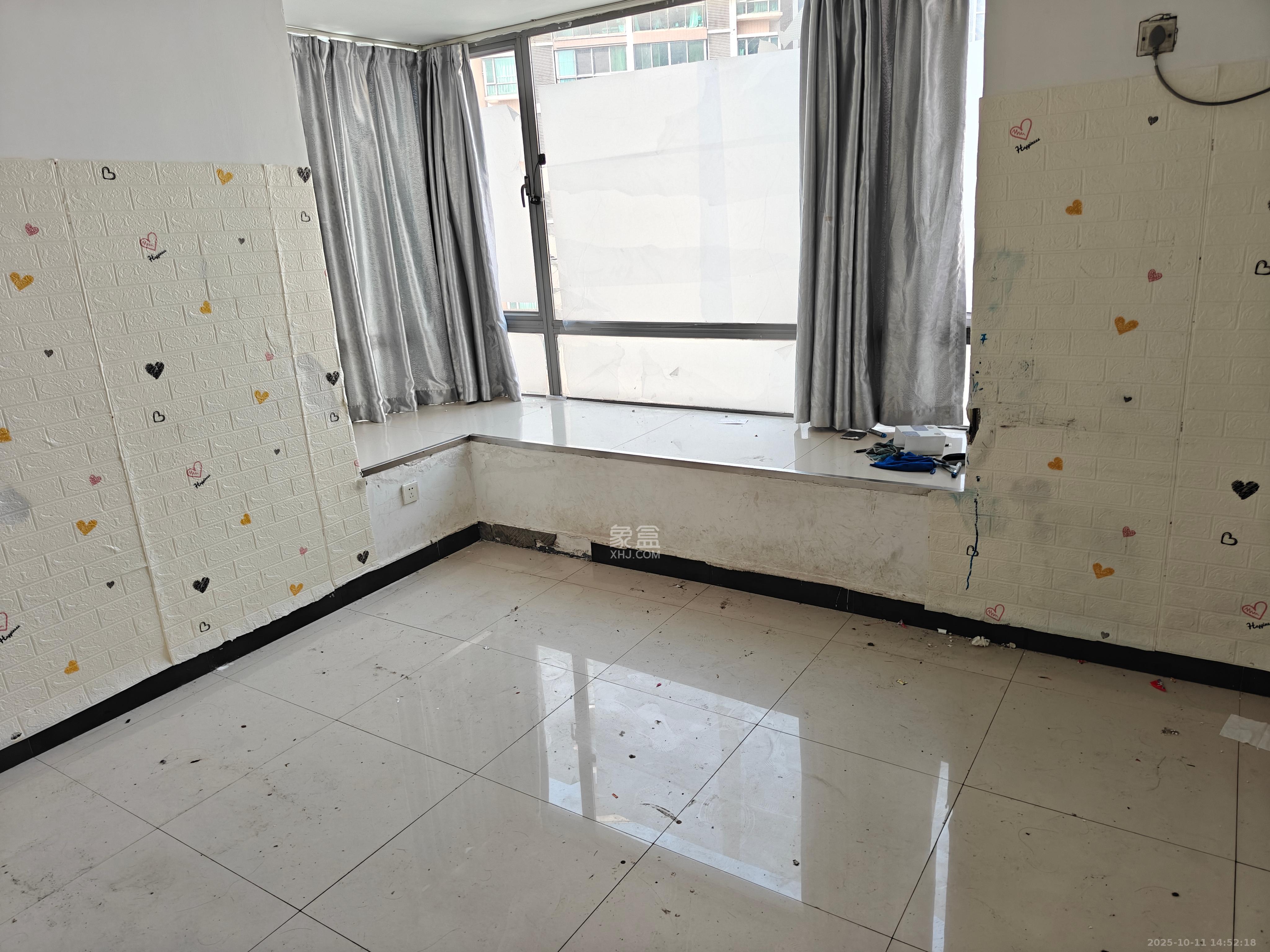 新城新世界一二三期  4室2厅2卫    3000.0元/月 新城新世界一二三期  4室2厅2卫    3000.0元/月室内图