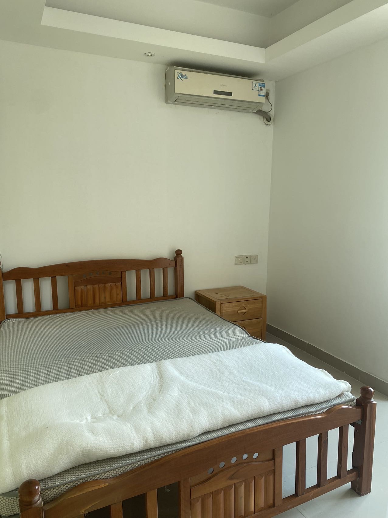 国贸花园 1室0厅0卫 1650.0元/月 国贸花园 1室0厅0卫 1650.0元/月室内图