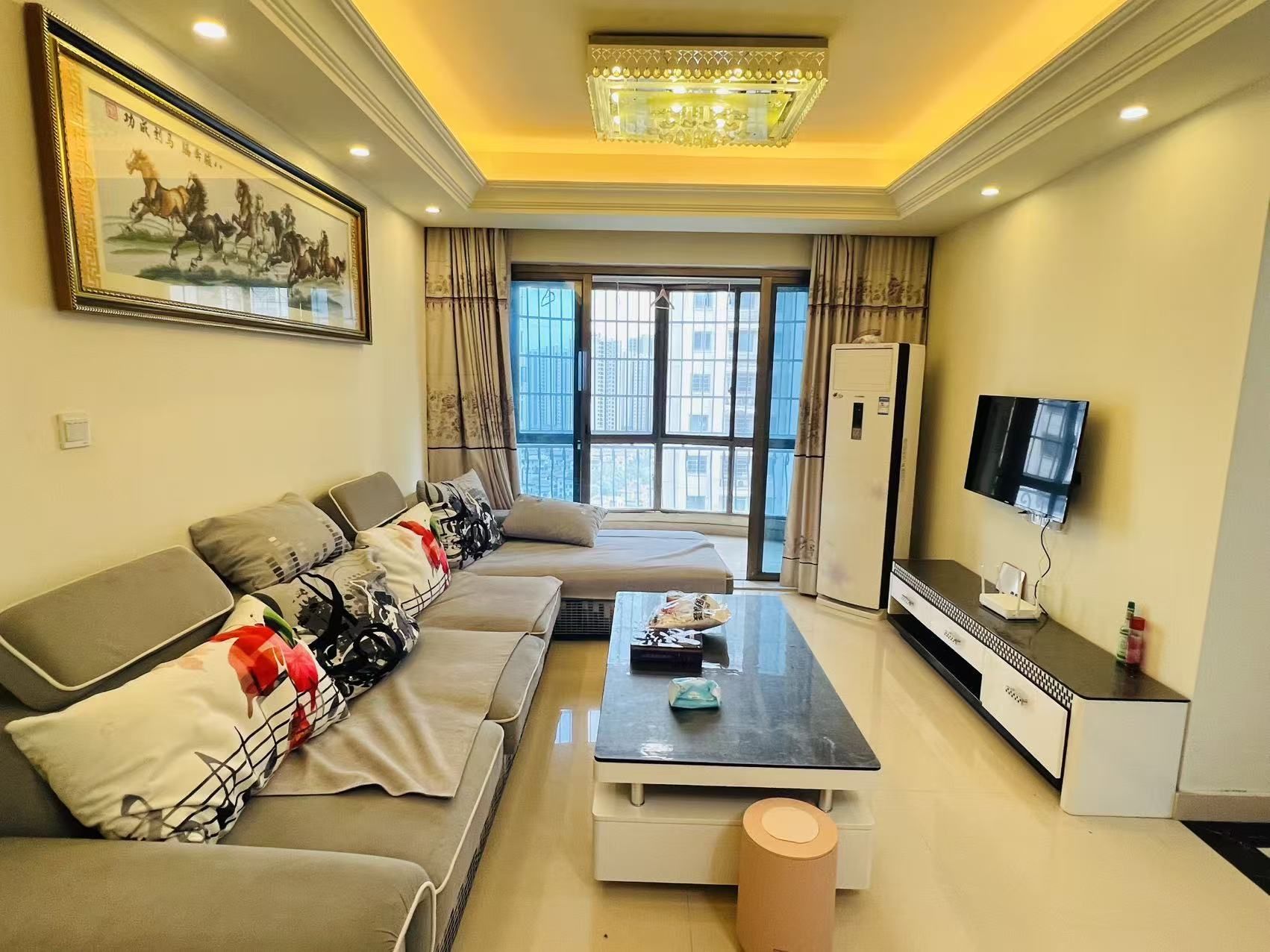 碧桂园 3室2厅1卫 1600.0元/月 碧桂园 3室2厅1卫 1600.0元/月室内图