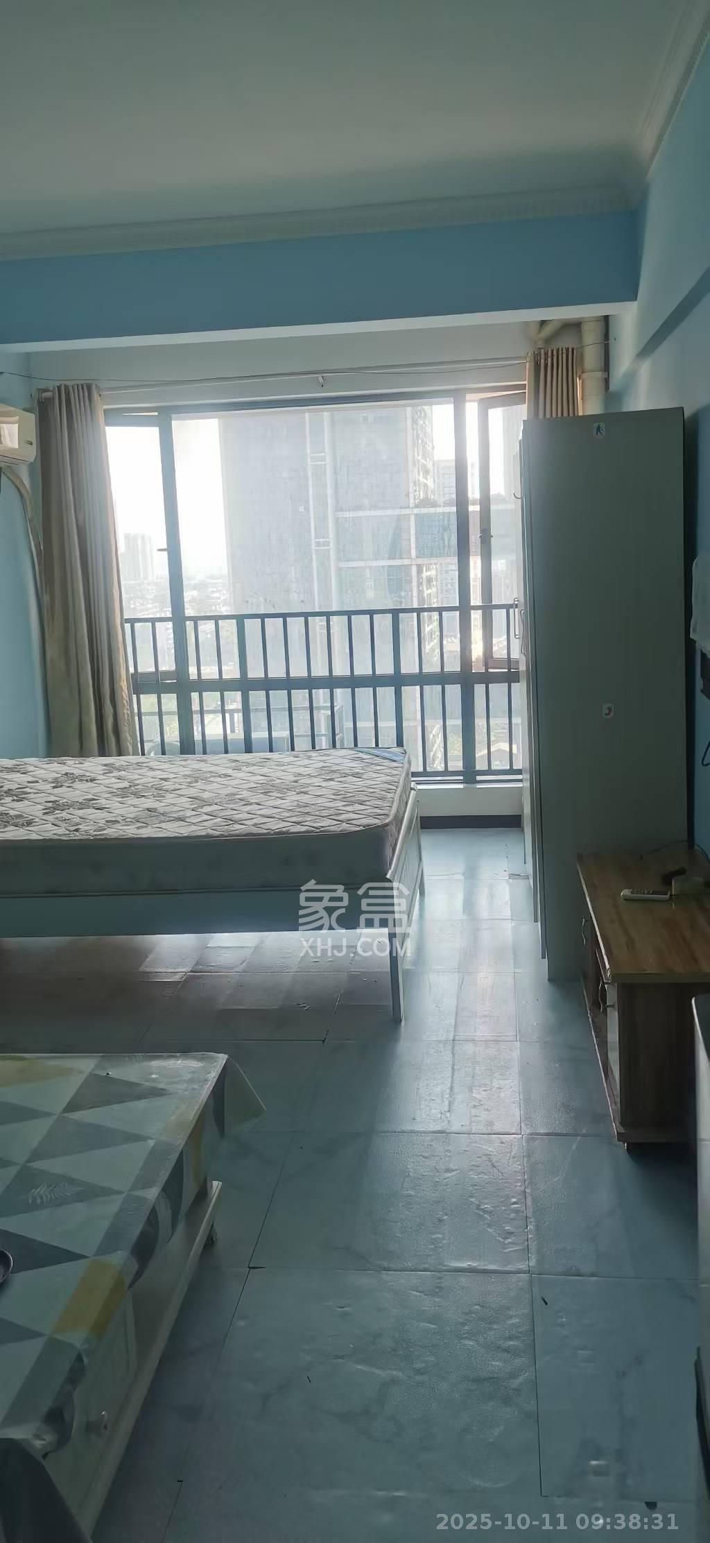 名富公寓  1室1厅1卫    1100.0元/月室内图