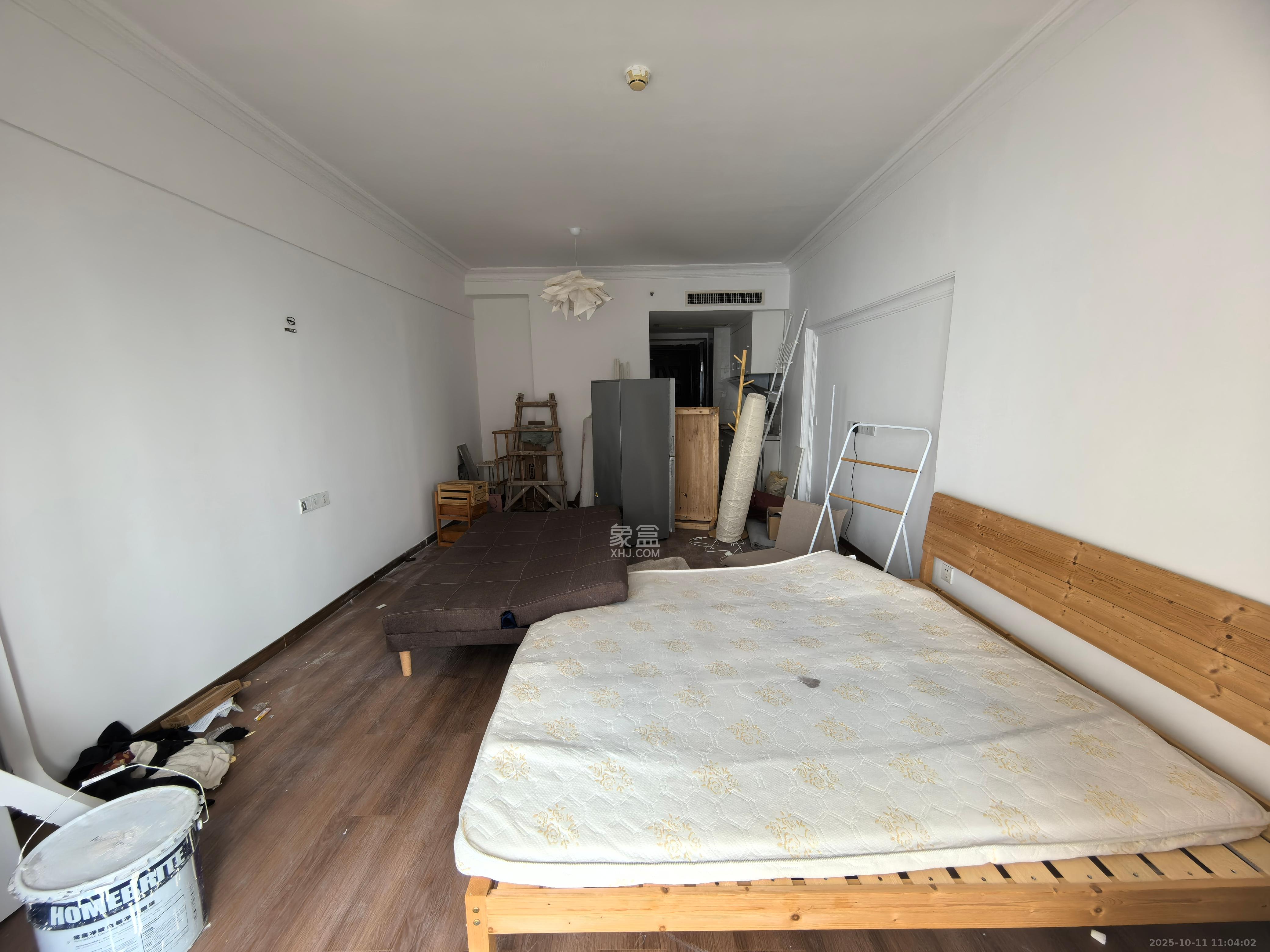 保利国际广场 1室1厅1卫 2000.0元/月 保利国际广场 1室1厅1卫 2000.0元/月室内图