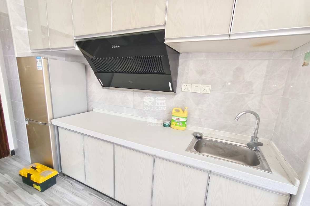 湘熙水郡(观澜海赋家园) 2室1厅1卫 1300.0元/月 湘熙水郡(观澜海赋家园) 2室1厅1卫 1300.0元/月室内图