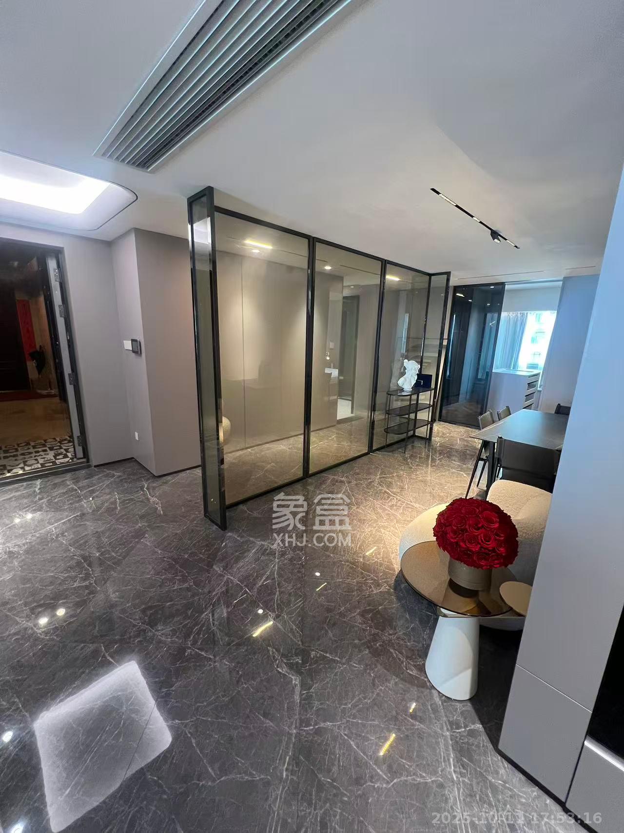 北辰定江洋 3室2厅2卫 25000.0元/月 北辰定江洋 3室2厅2卫 25000.0元/月室内图