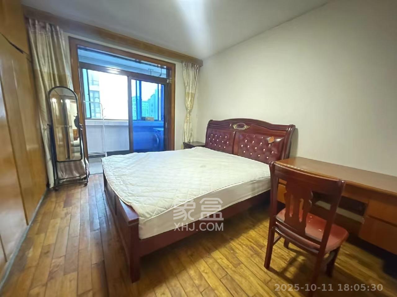 窑岭光大银行宿舍  2室1厅1卫    2500.0元/月室内图