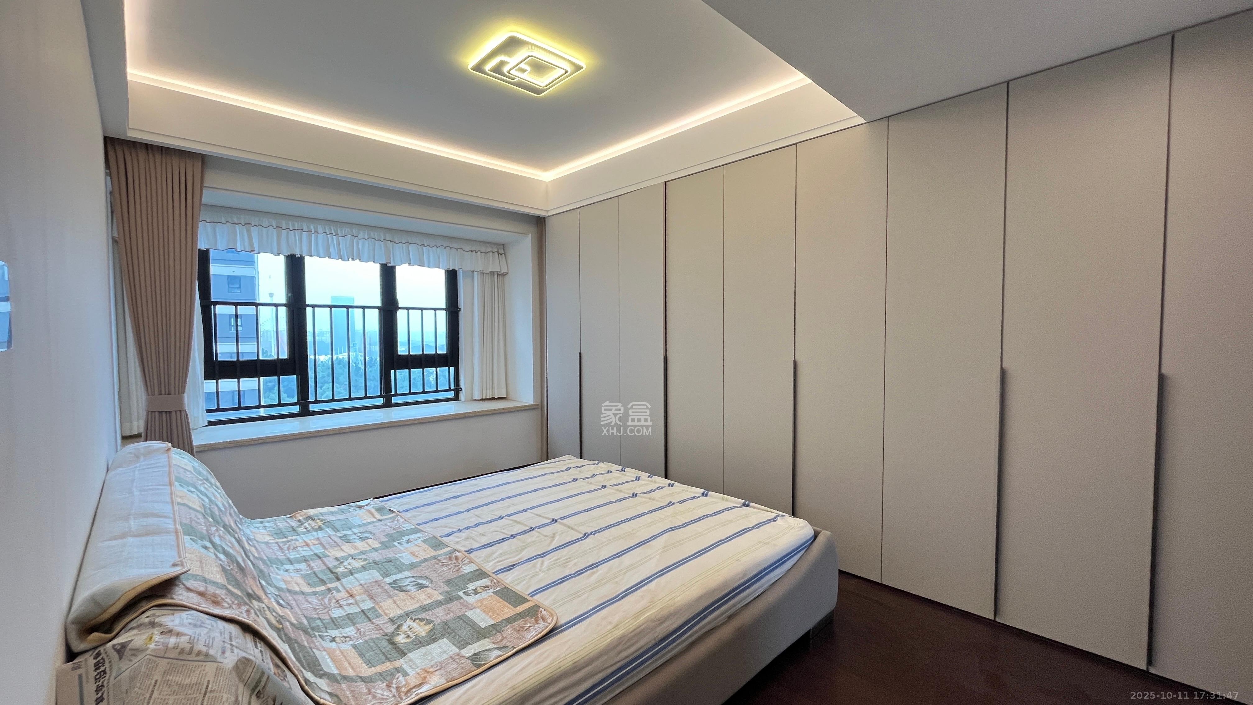 东原麓印长江B区 4室2厅2卫 4800.0元/月 东原麓印长江B区 4室2厅2卫 4800.0元/月室内图