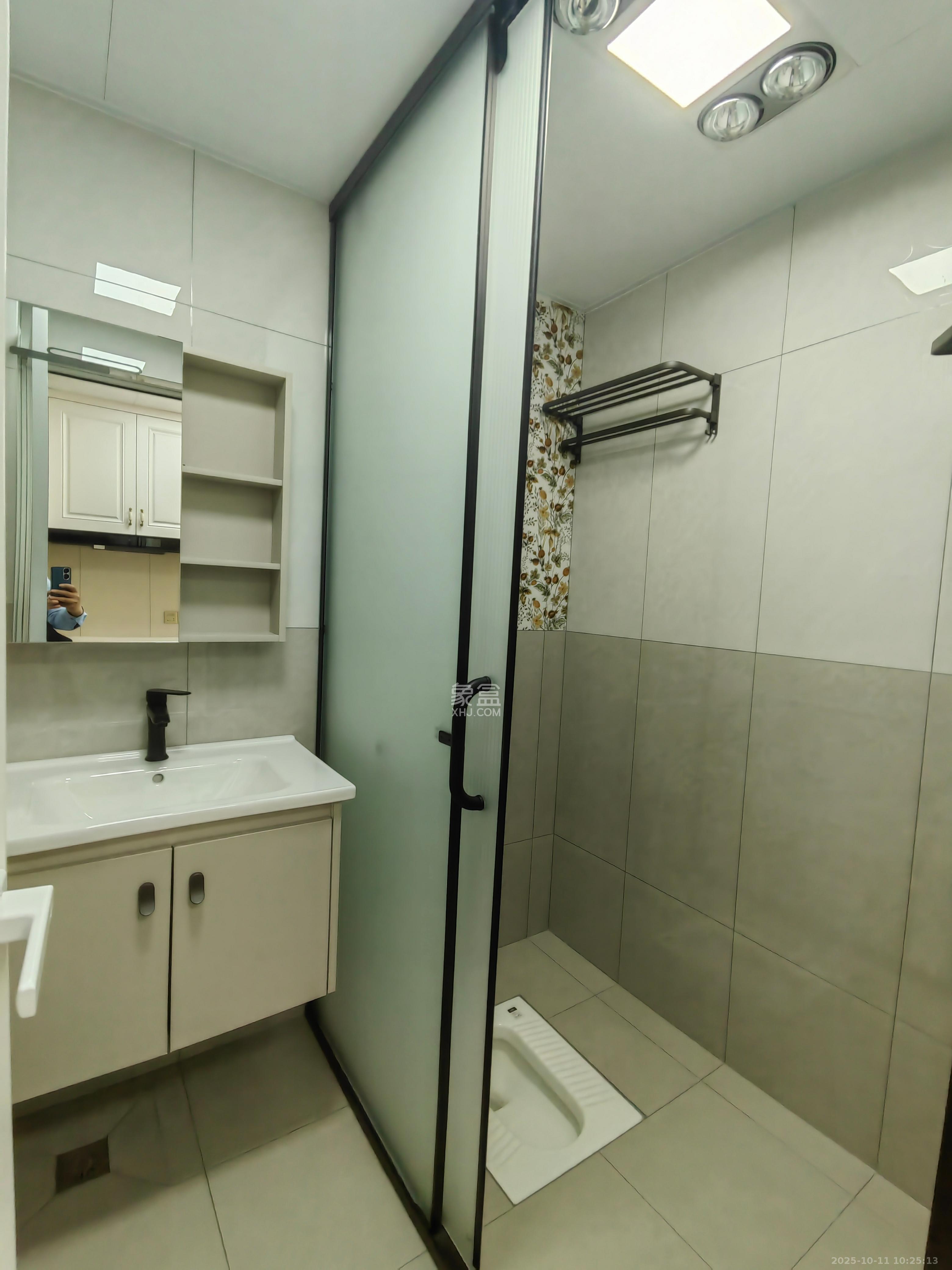 中建宝铂公馆   43.31㎡      2400.0元/月室内图