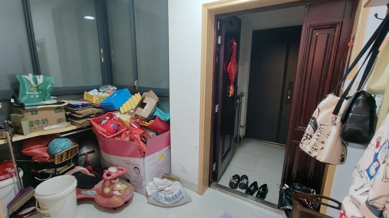 香格里拉  3室2厅2卫    60.8万室内图