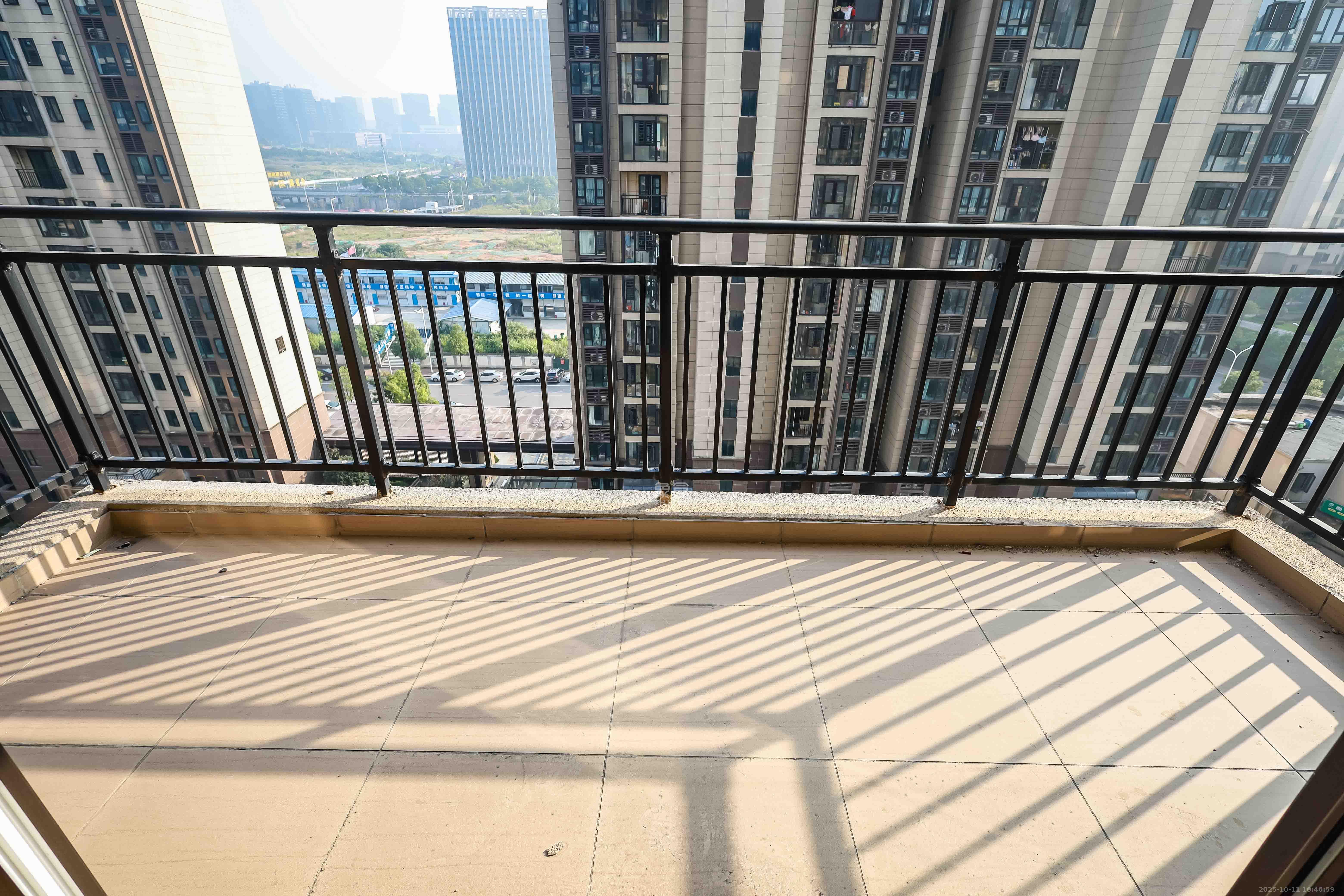 碧桂园荟隽棠  4室2厅2卫    141.0万阳台