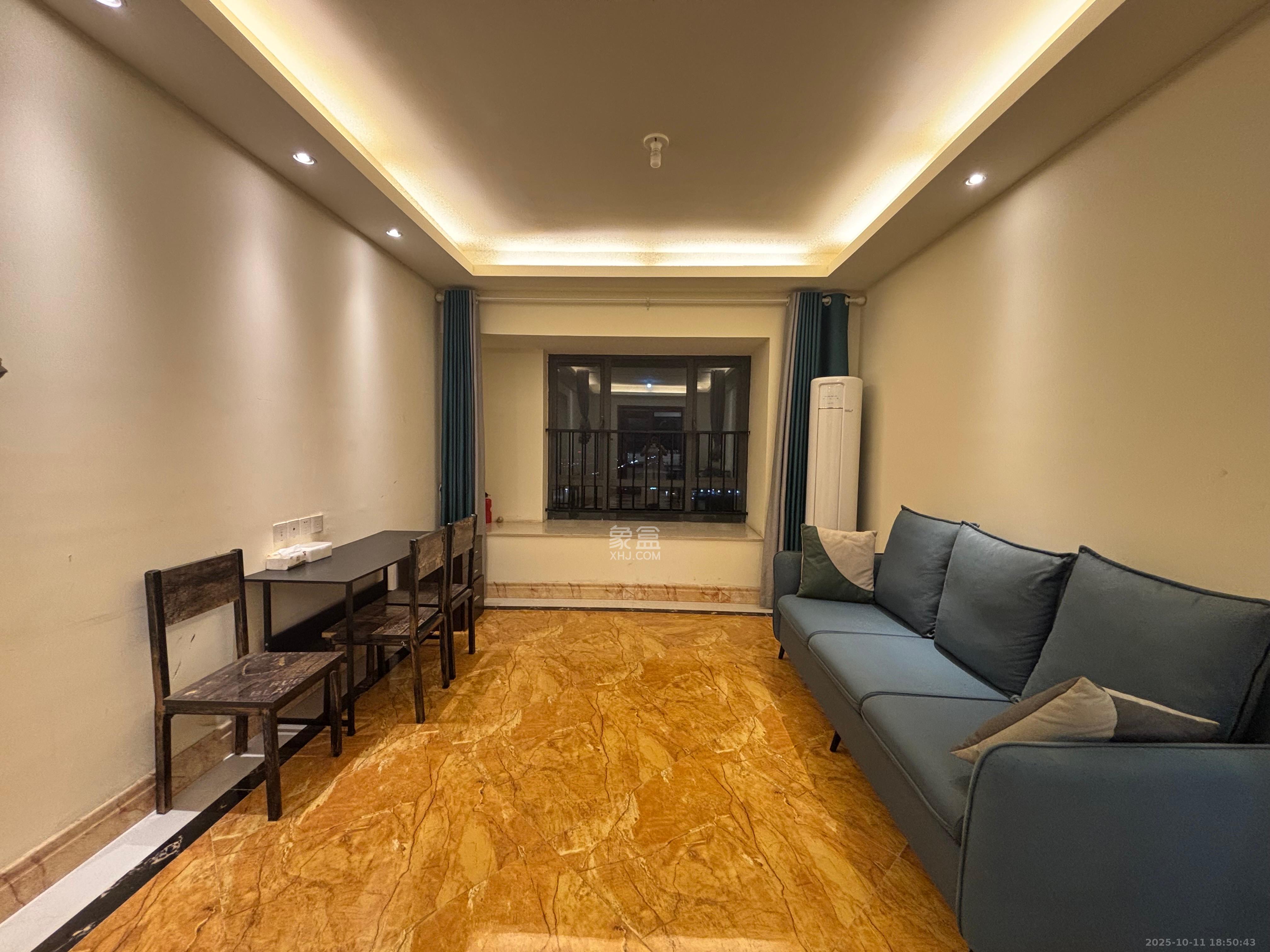 碧桂园南城首府（东宸林海）  3室2厅1卫    1800.0元/月