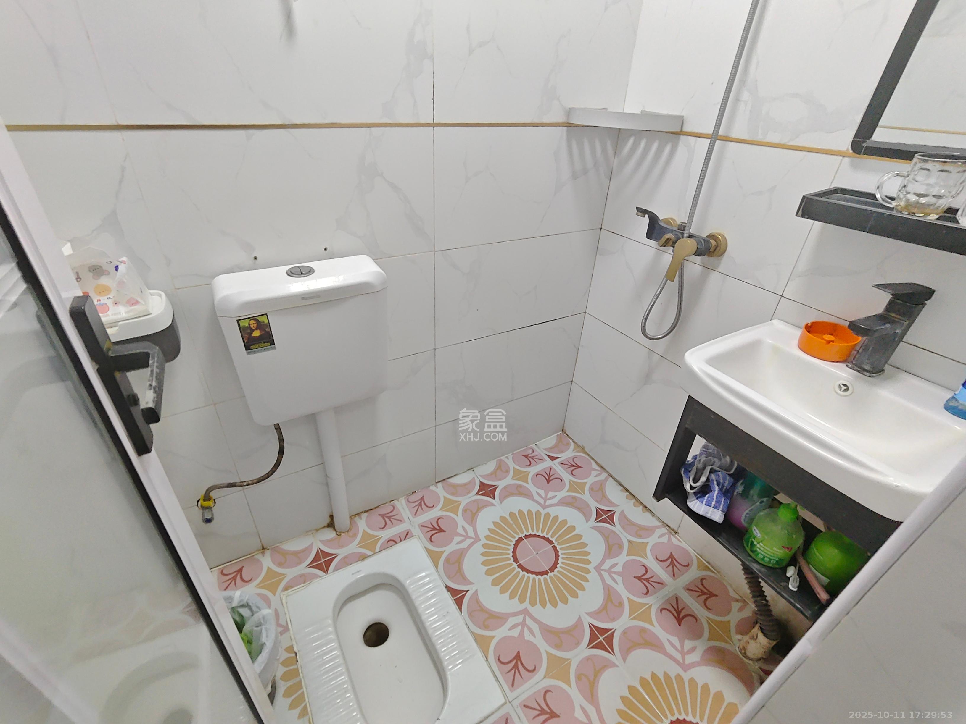 叠彩兰亭 1室1厅1卫 1200.0元/月 叠彩兰亭 1室1厅1卫 1200.0元/月室内图