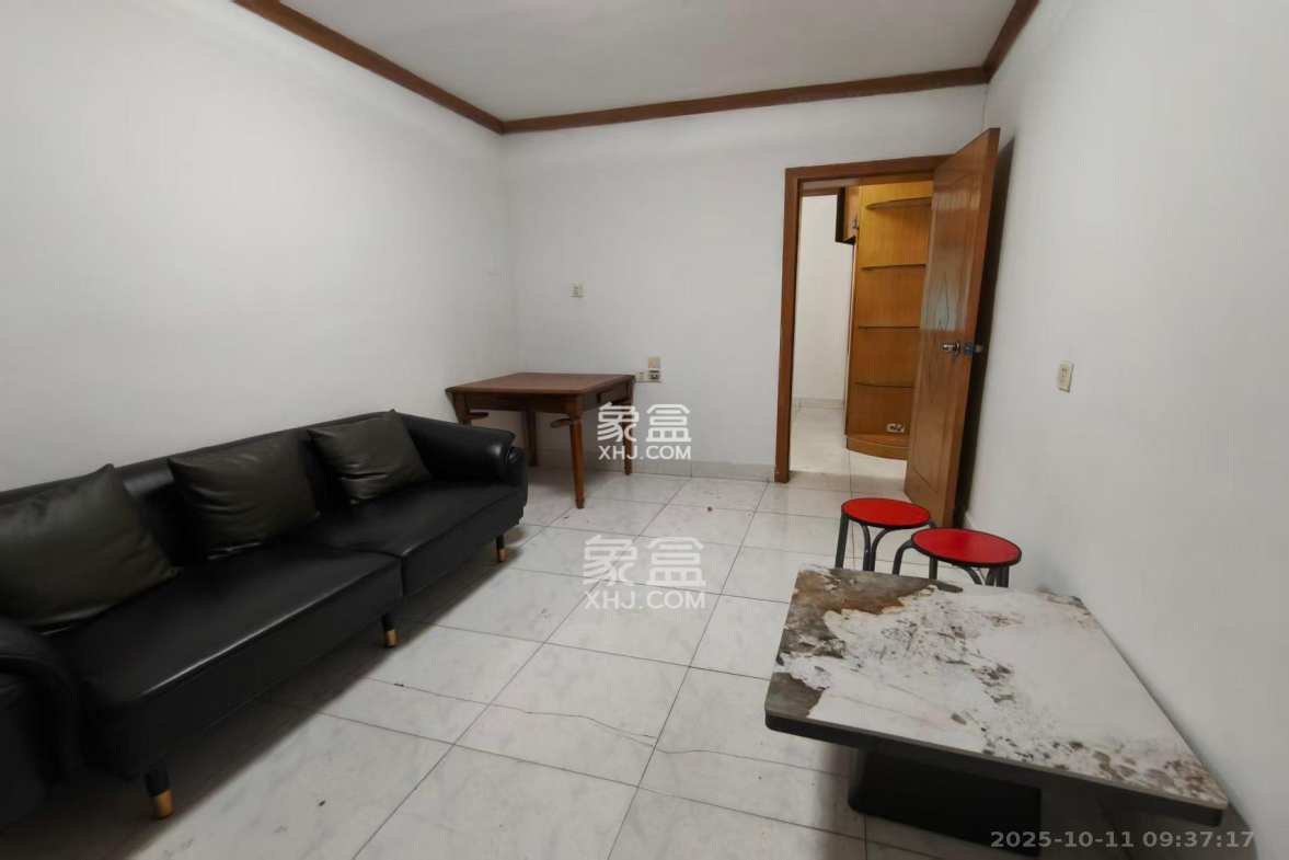 崇文里、崇圣里散盘 1室0厅0卫 1500.0元/月 崇文里、崇圣里散盘 1室0厅0卫 1500.0元/月室内图