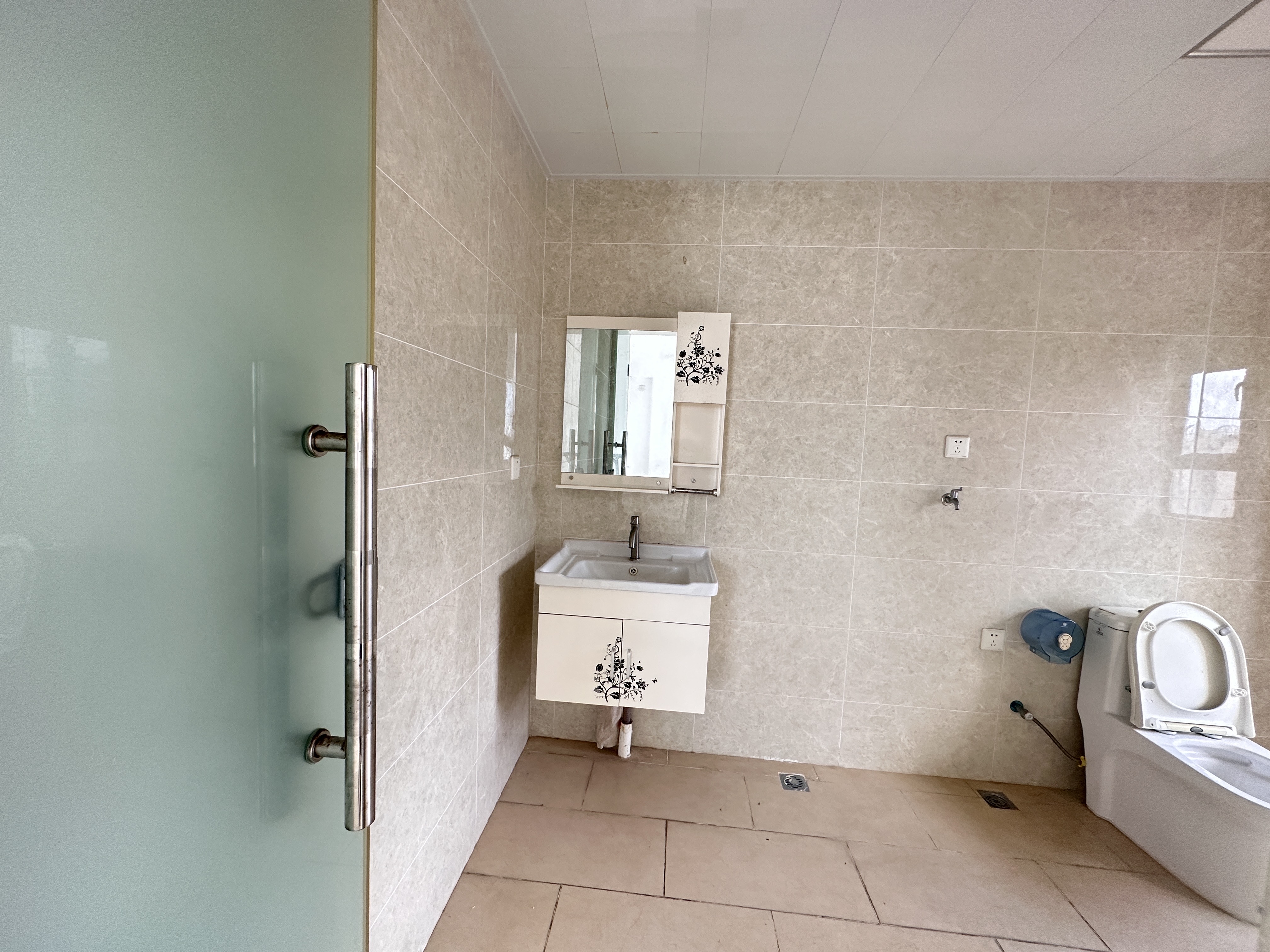 海航豪庭北苑  7室2厅4卫    13000.0元/月室内图