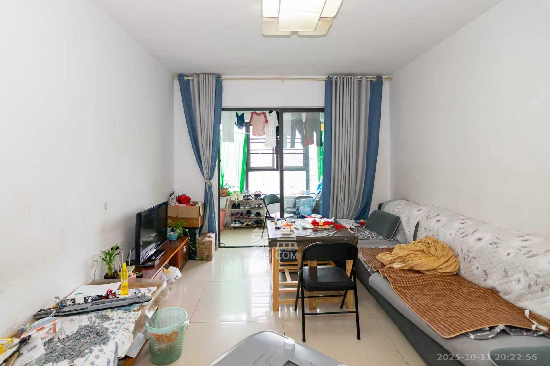 润和紫郡一期  2室2厅1卫    1700.0元/月 润和紫郡一期  2室2厅1卫    1700.0元/月室内图