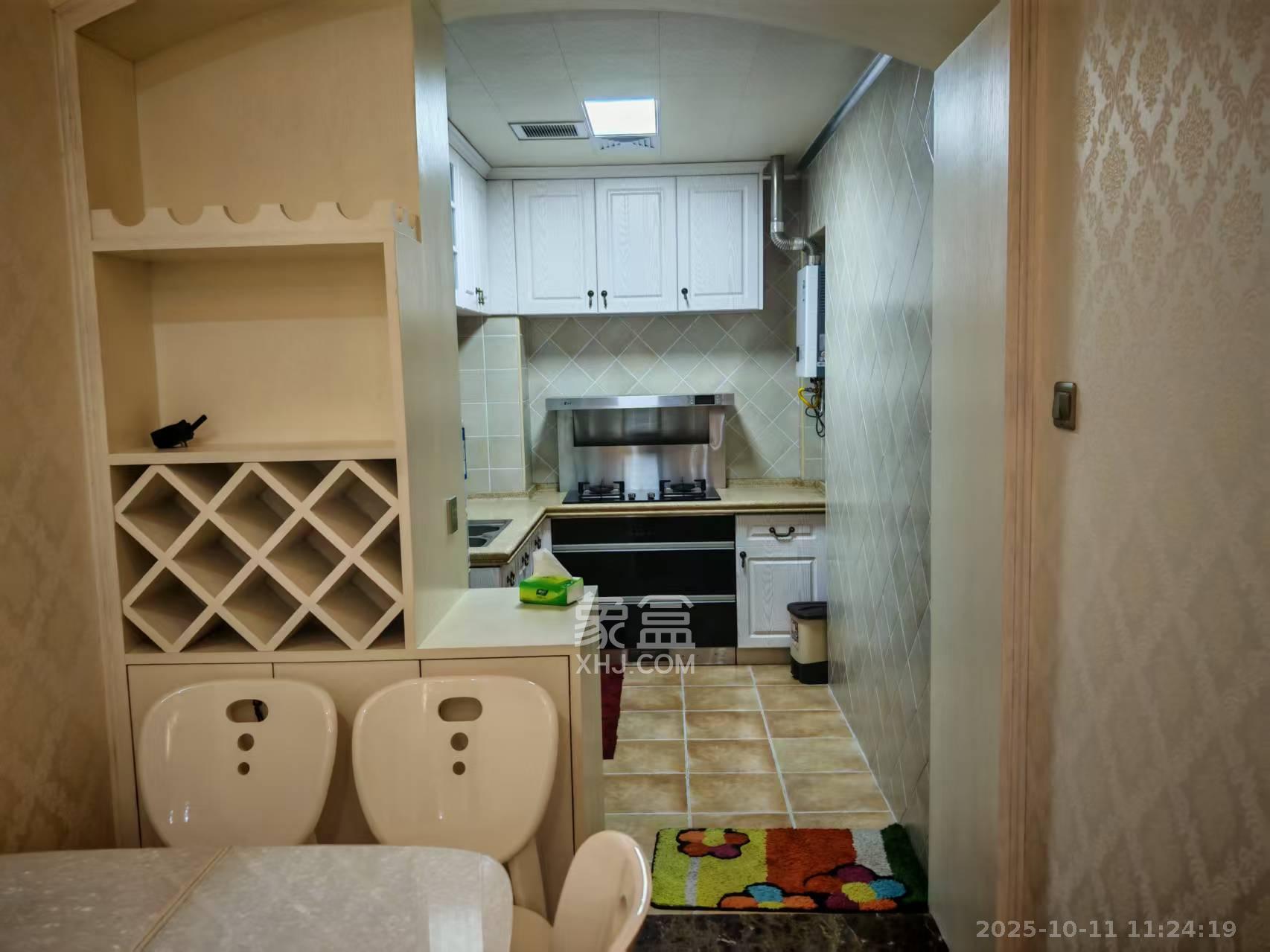 东方名苑臻锦园 2室2厅1卫 2100.0元/月 东方名苑臻锦园 2室2厅1卫 2100.0元/月室内图