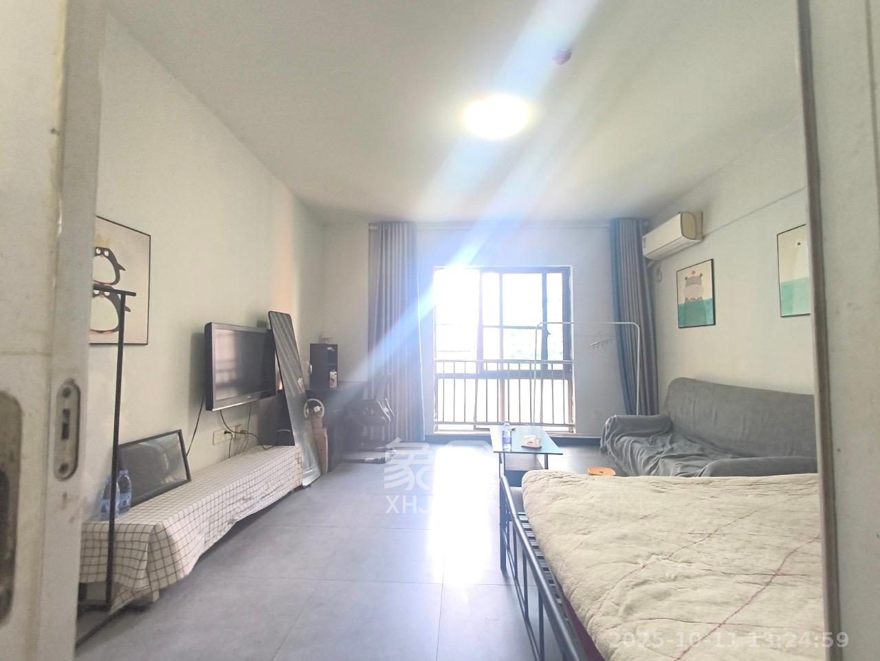 德庆水韵山城 1室1厅1卫 1200.0元/月 德庆水韵山城 1室1厅1卫 1200.0元/月室内图