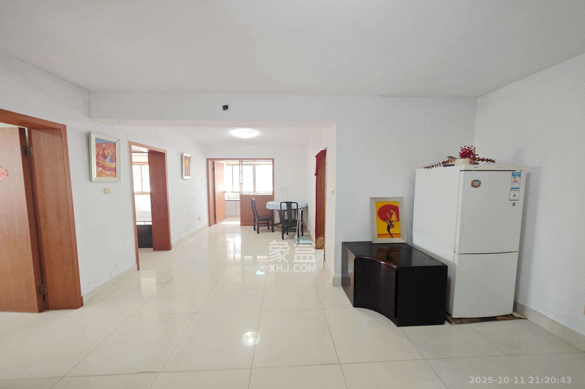 生物药厂宿舍 2室1厅1卫 60.0万 生物药厂宿舍 2室1厅1卫 60.0万客厅