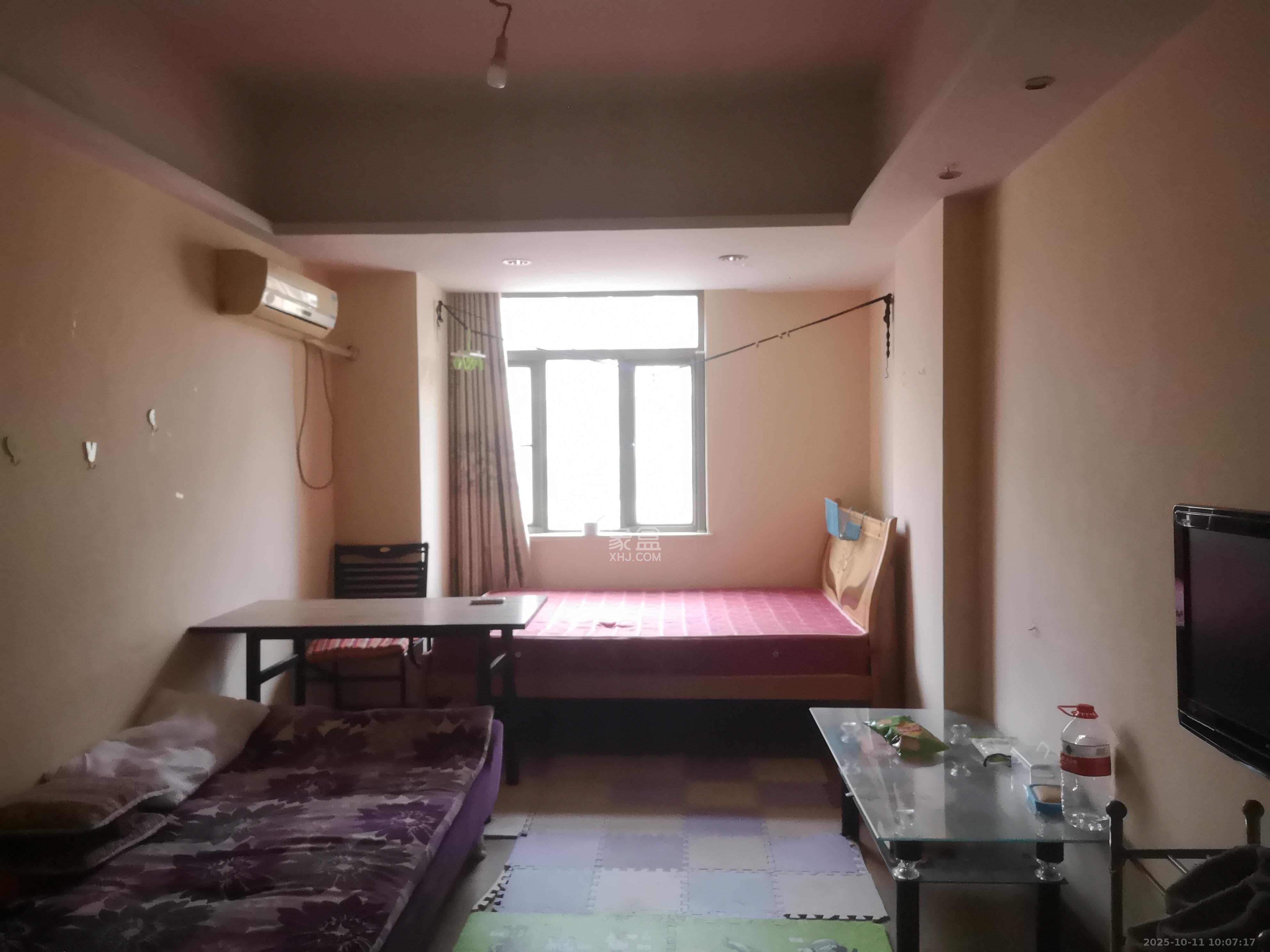 米兰春天 1室1厅1卫 800.0元/月 米兰春天 1室1厅1卫 800.0元/月室内图