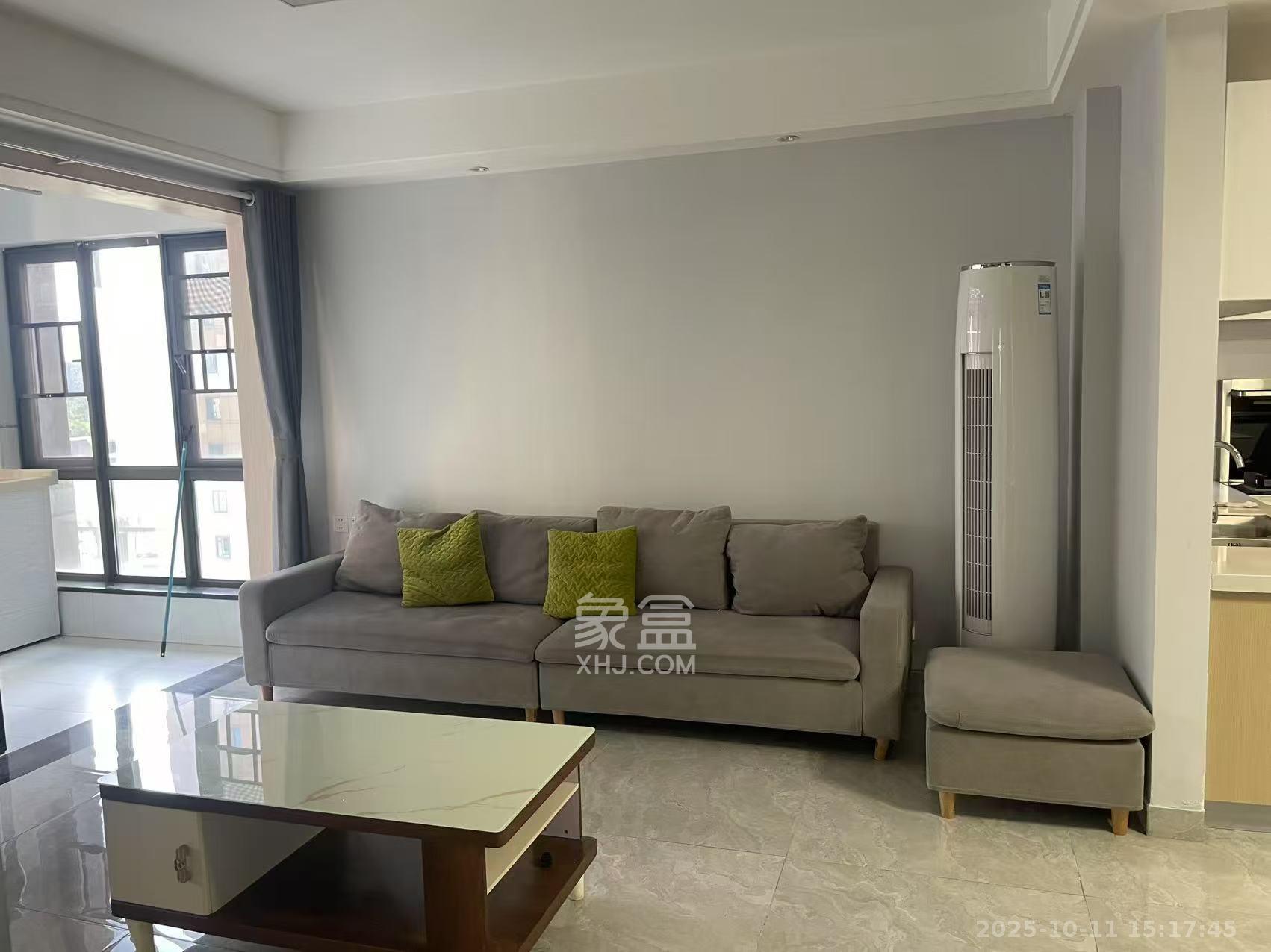 和顺洋湖壹号  3室1厅1卫    2500.0元/月室内图