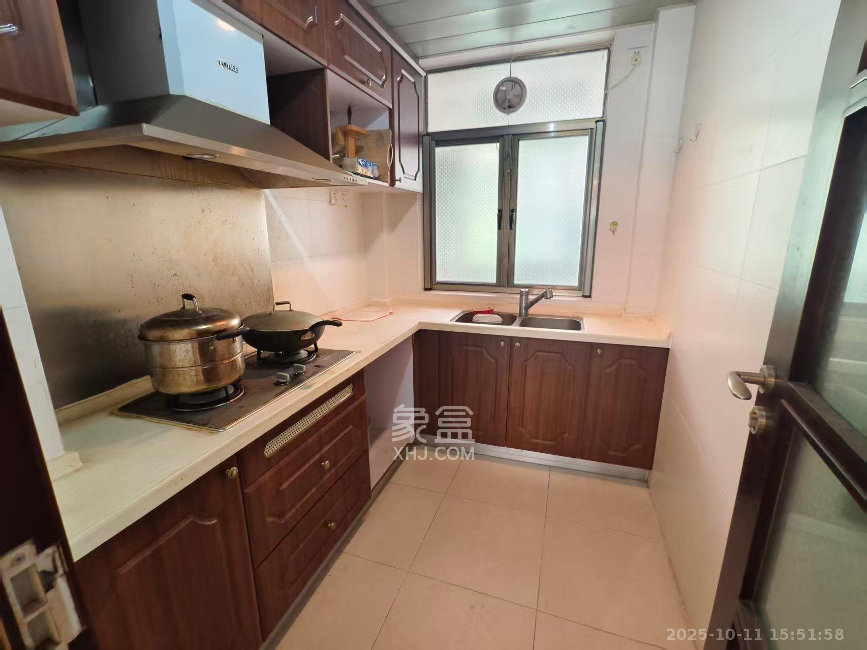 江山帝景雅典  3室1厅2卫    2300.0元/月 江山帝景雅典  3室1厅2卫    2300.0元/月室内图